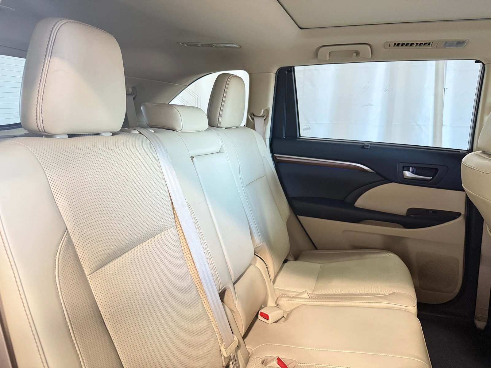 Thumbnail: 2019 Toyota Highlander - 5