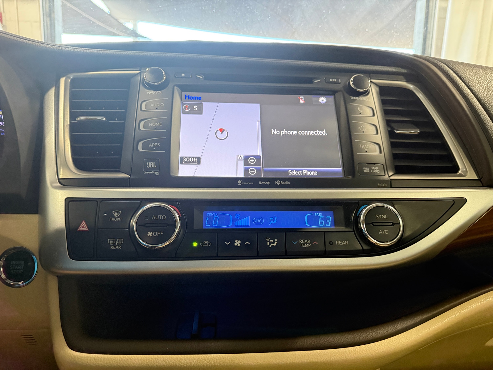 Thumbnail: 2019 Toyota Highlander - 3