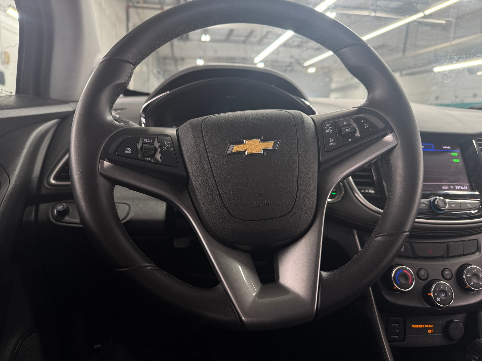 Thumbnail: 2021 Chevrolet Trax - 5