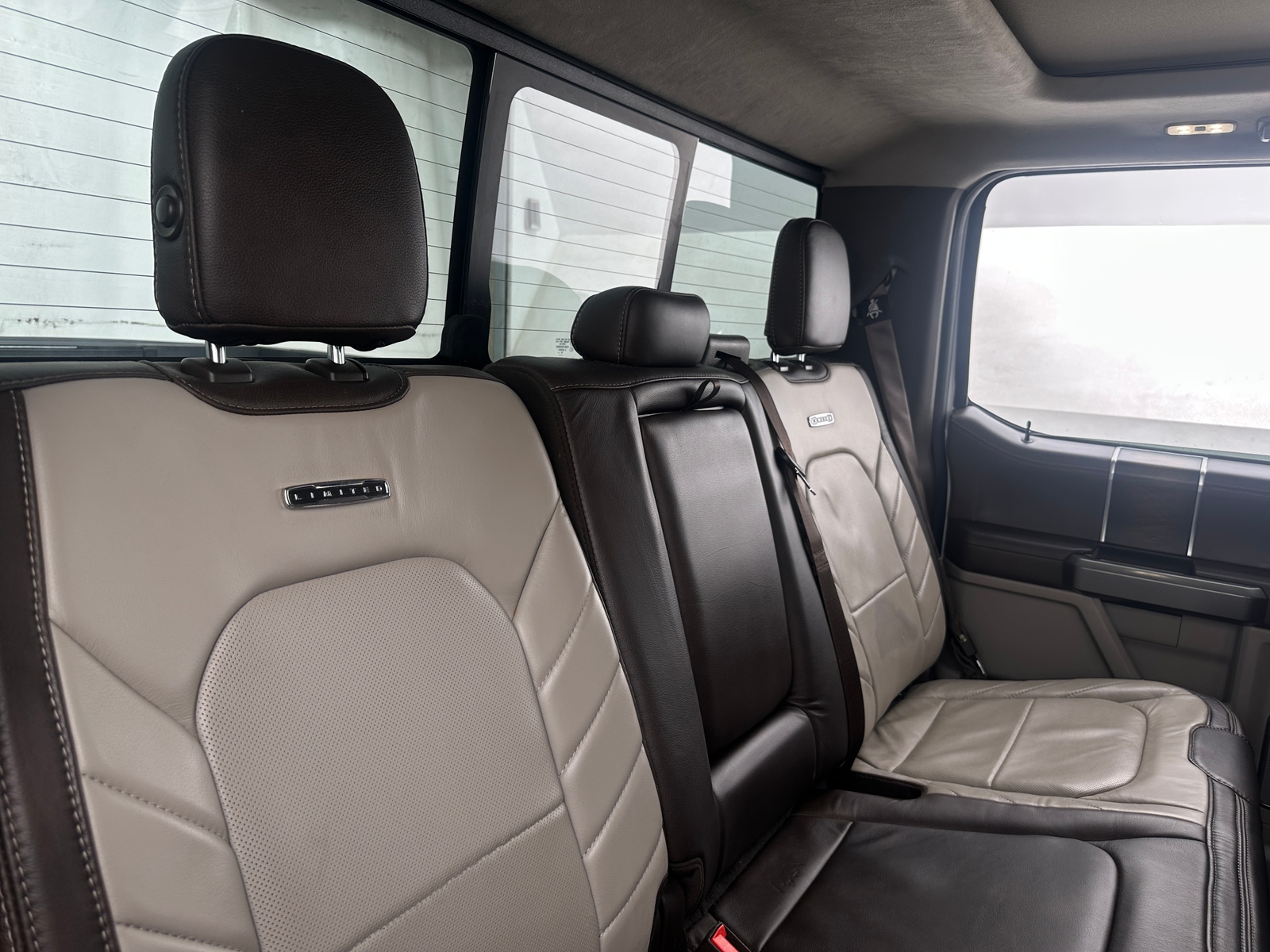 Thumbnail: 2019 Ford Econoline - 5