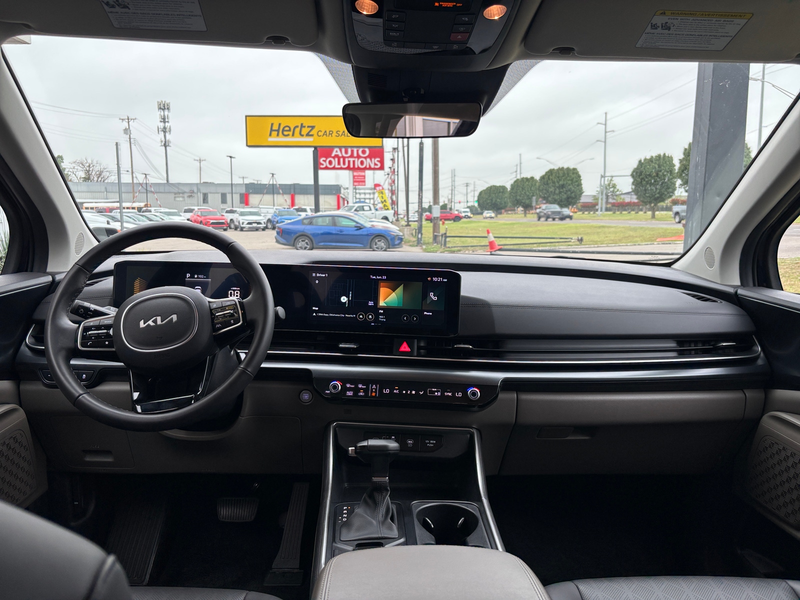 Thumbnail: 2026 Kia Carnival - 3