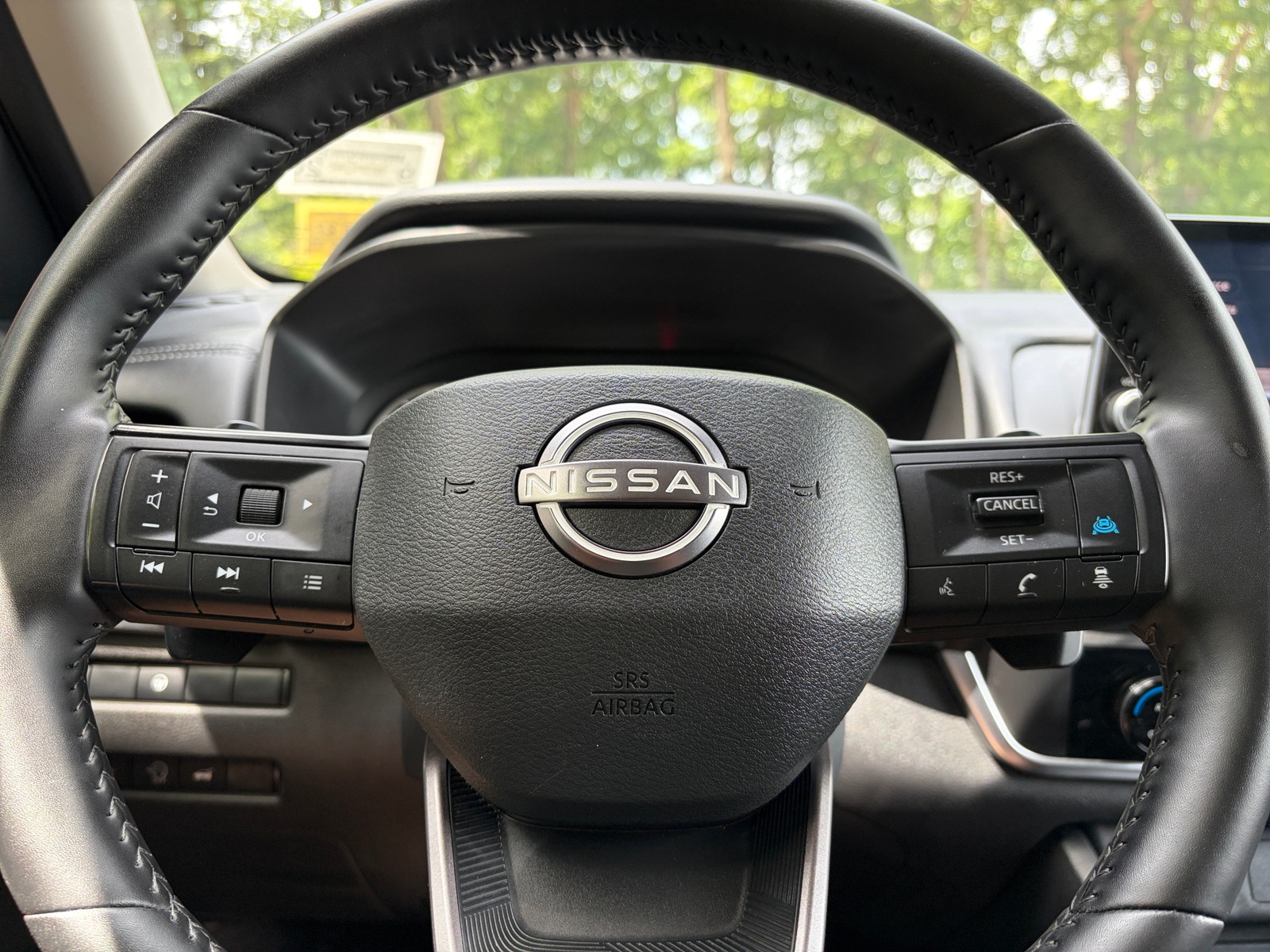 Thumbnail: 2025 Nissan Rogue - 4