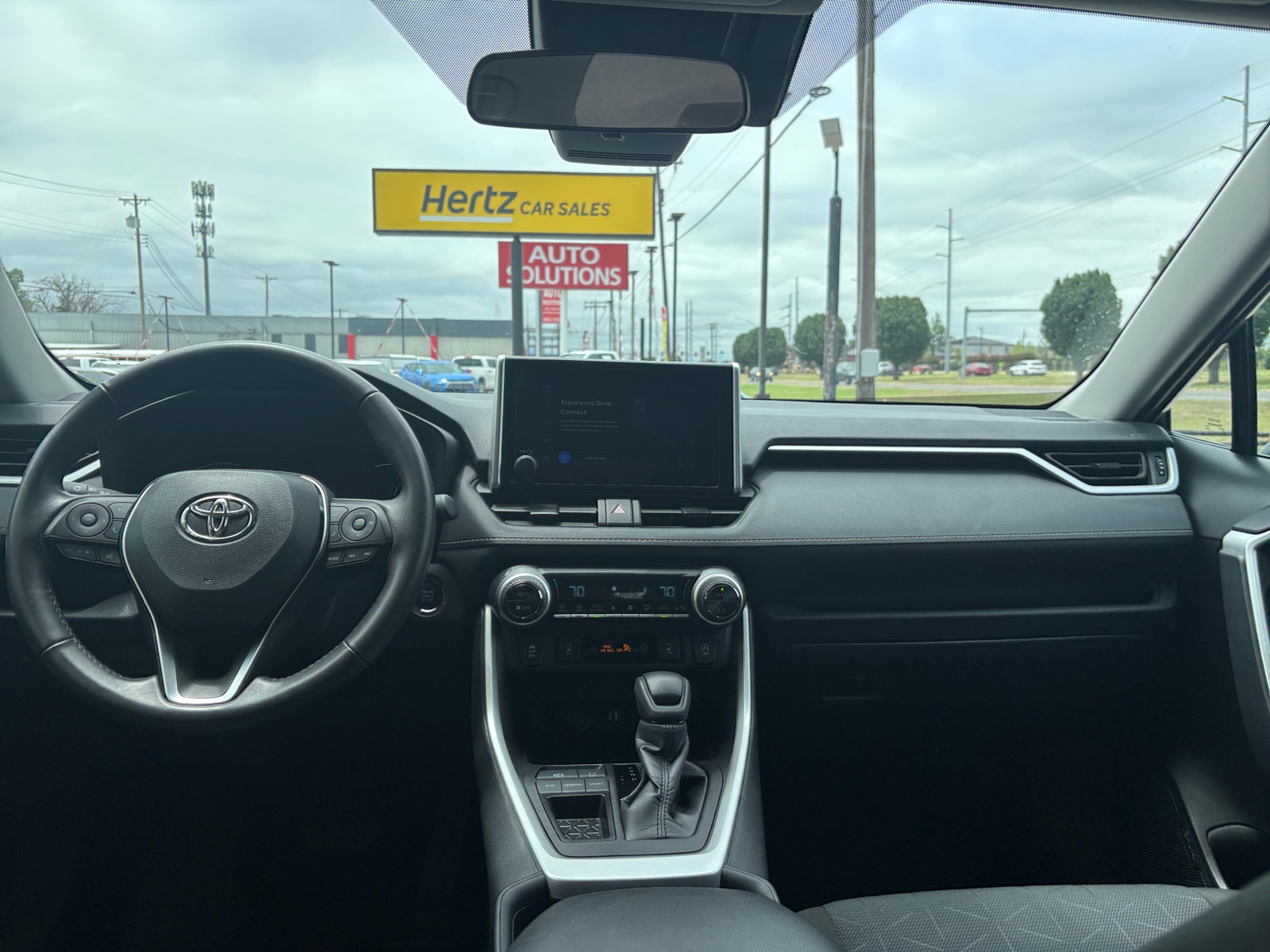 Thumbnail: 2025 Toyota RAV4 - 3
