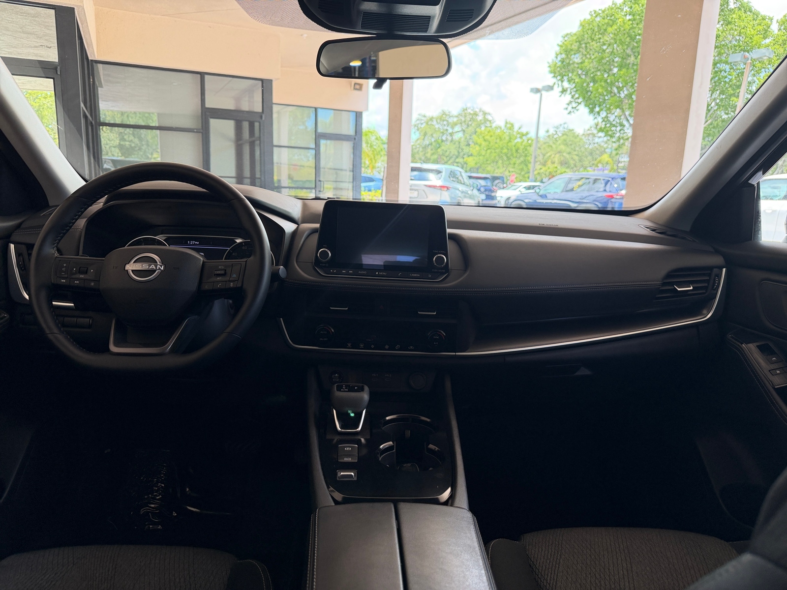 Thumbnail: 2025 Nissan Rogue - 3