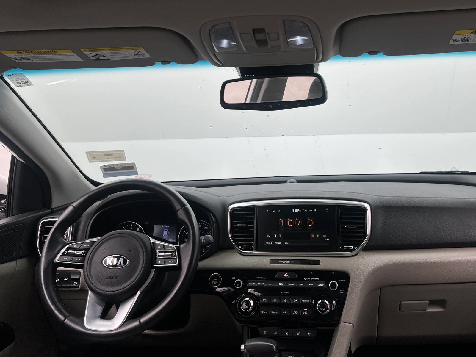 Thumbnail: 2022 Kia Sportage - 2