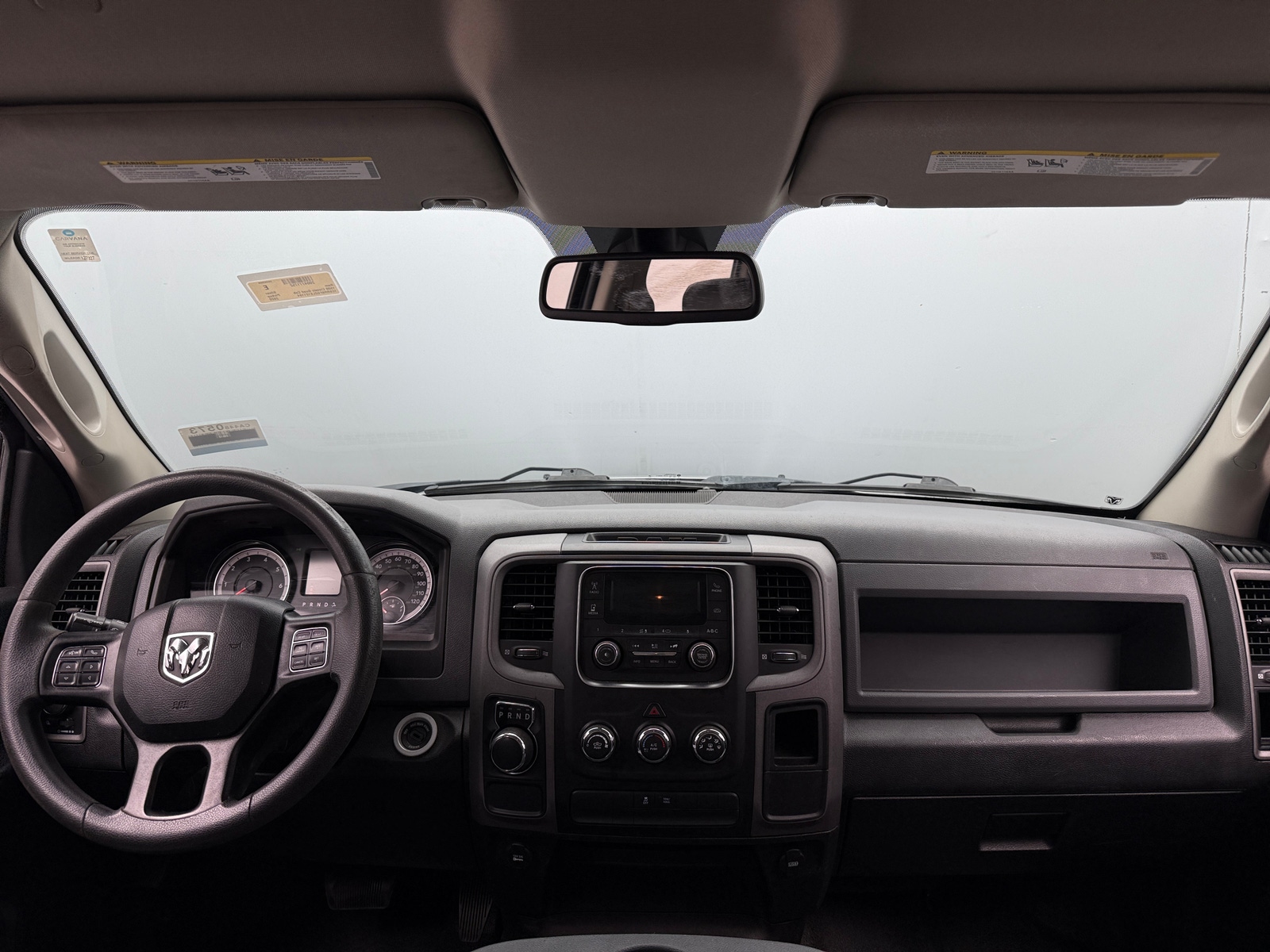 Thumbnail: 2020 RAM 1500 Classic - 3