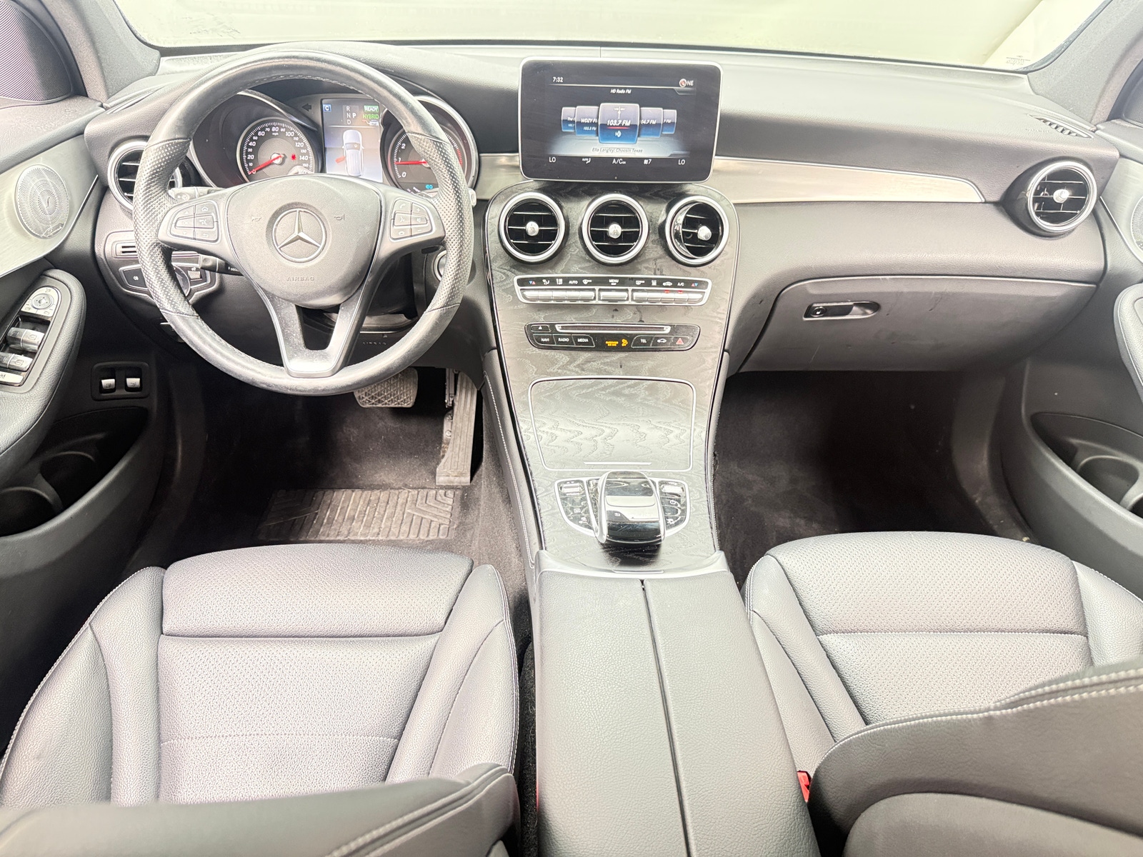 Thumbnail: 2019 Mercedes-Benz GLC - 2