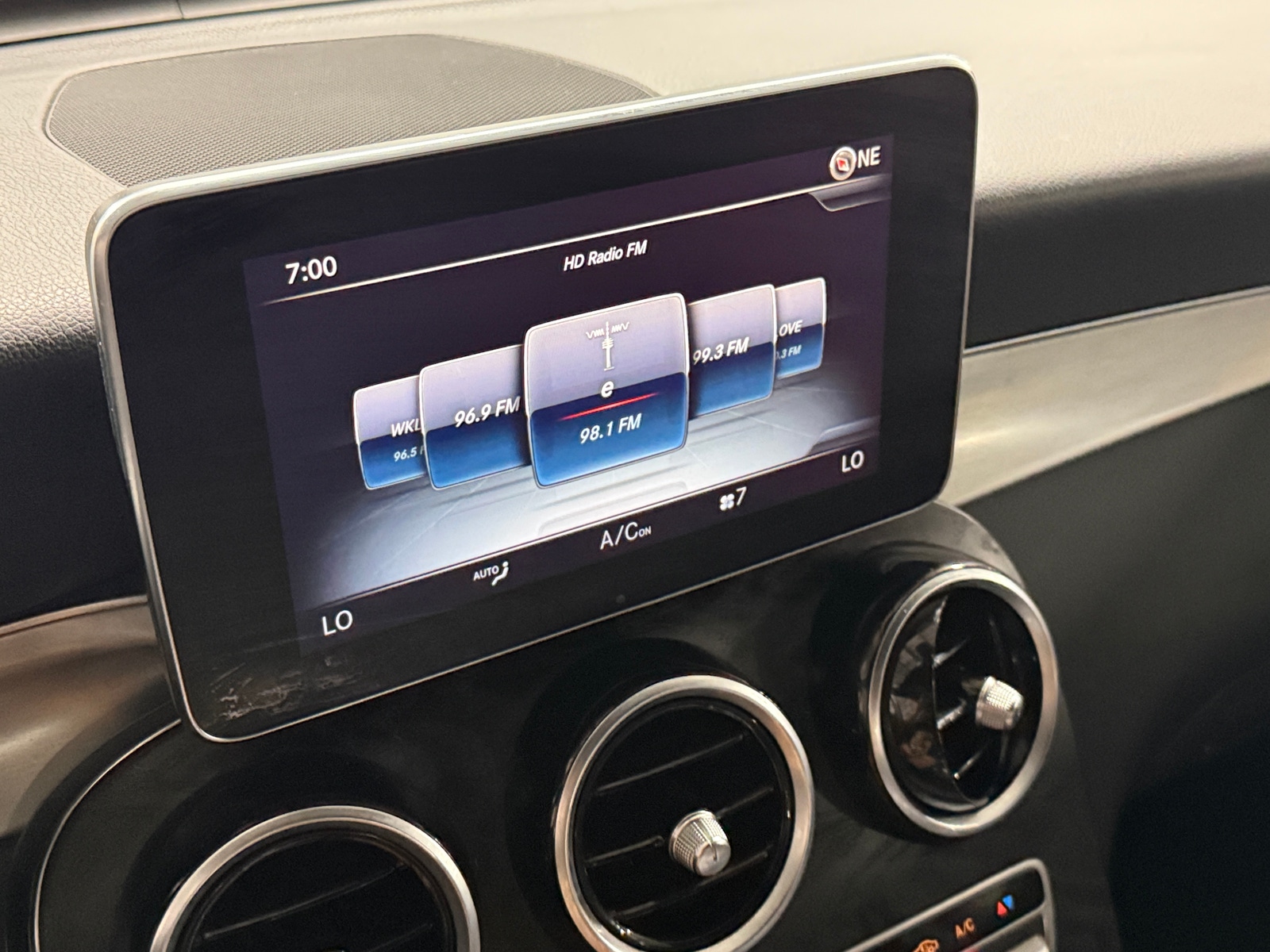 Thumbnail: 2019 Mercedes-Benz GLC - 3