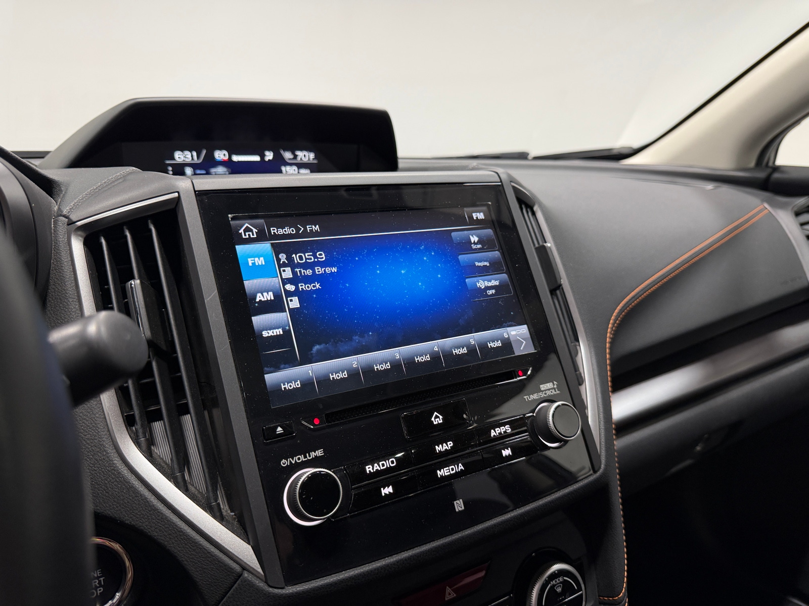 Thumbnail: 2018 Subaru Crosstrek - 3