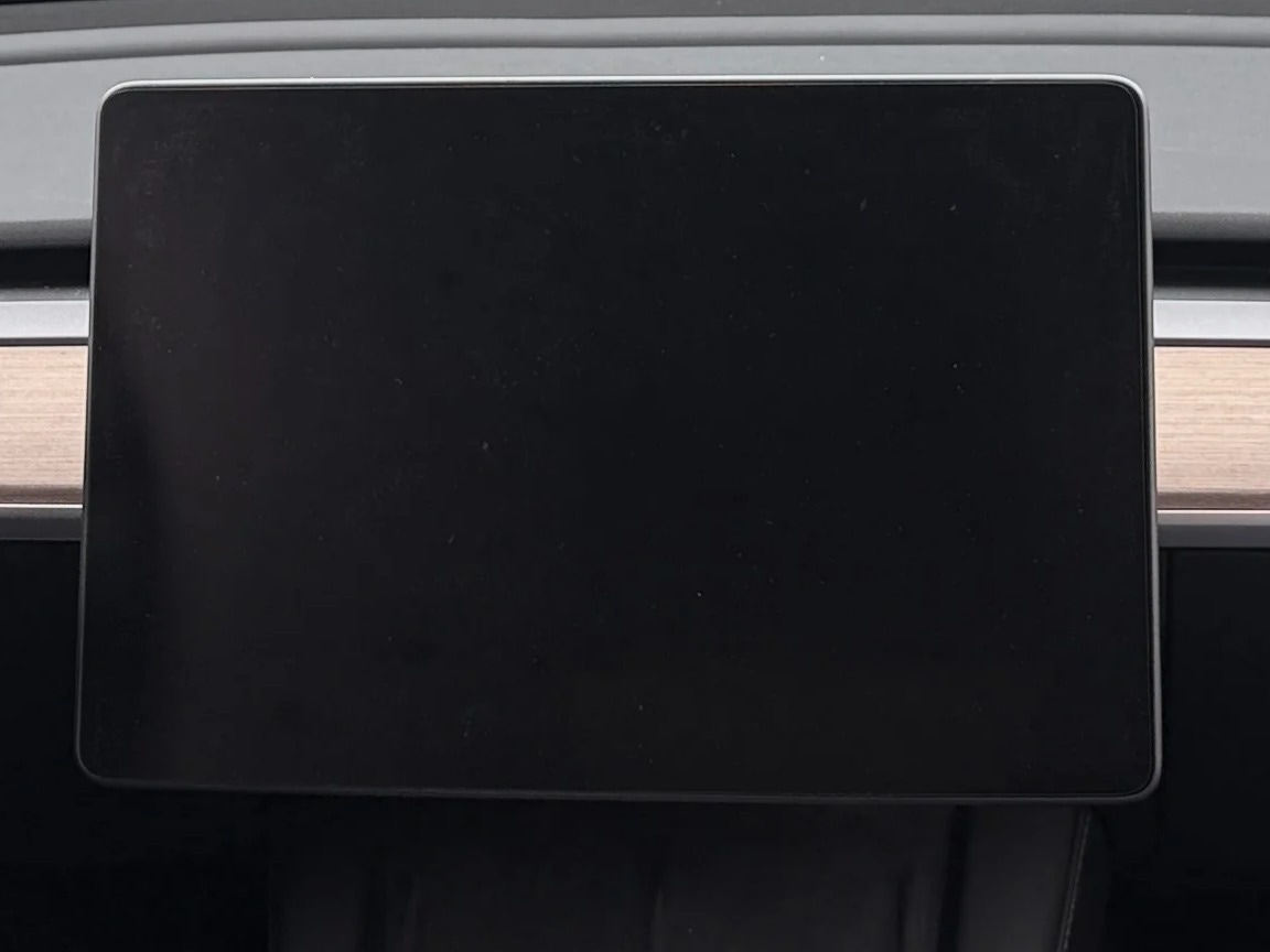 Thumbnail: 2023 Tesla Model Y - 3