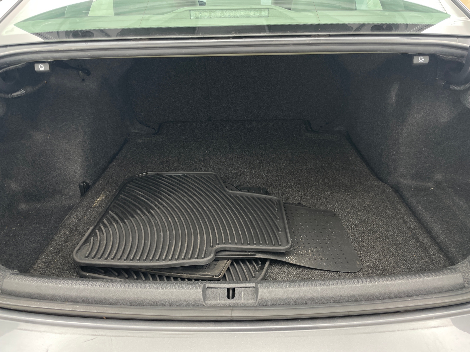 Thumbnail: 2016 Volkswagen Passat - 7