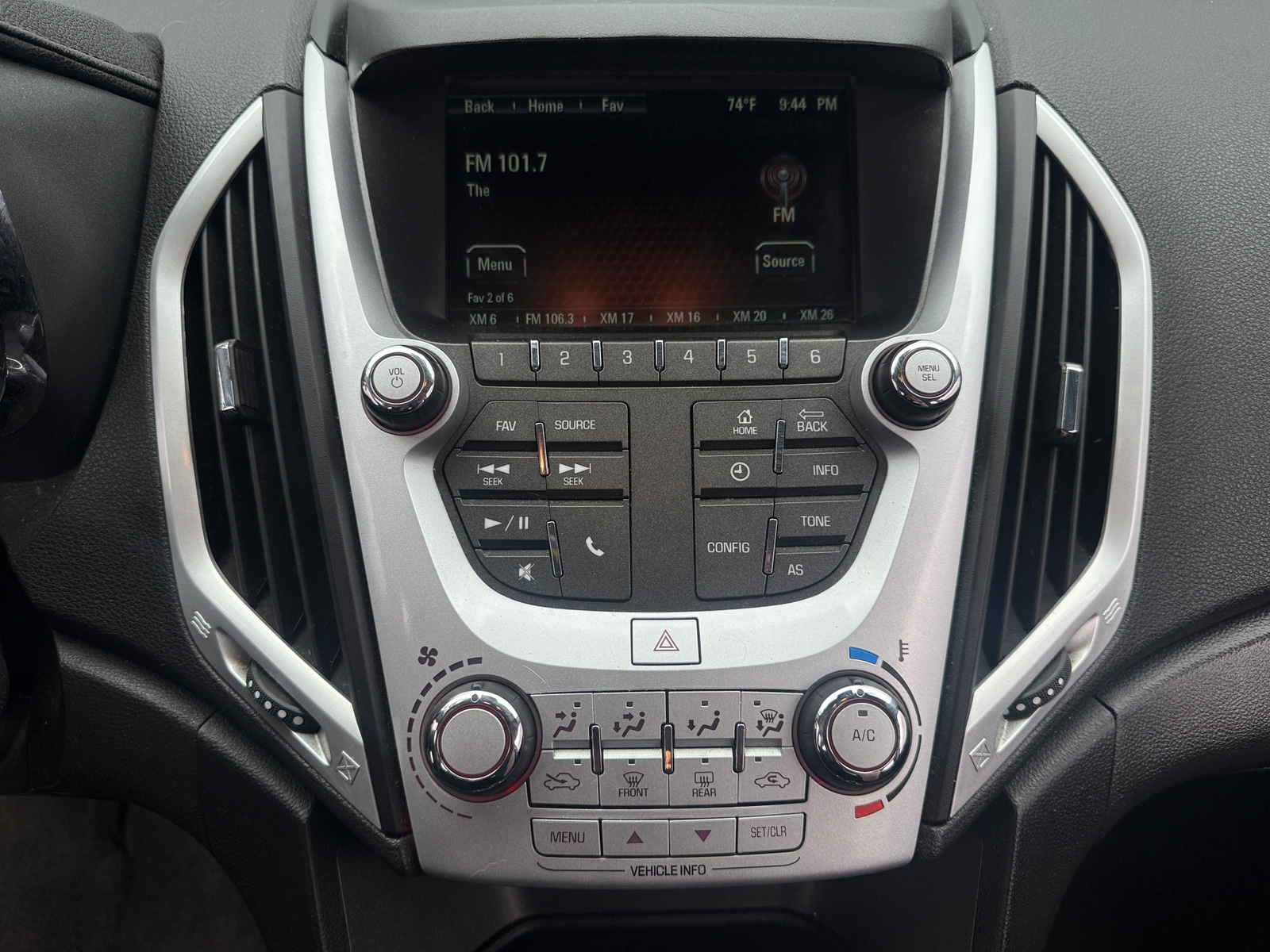 Thumbnail: 2017 GMC Terrain - 4