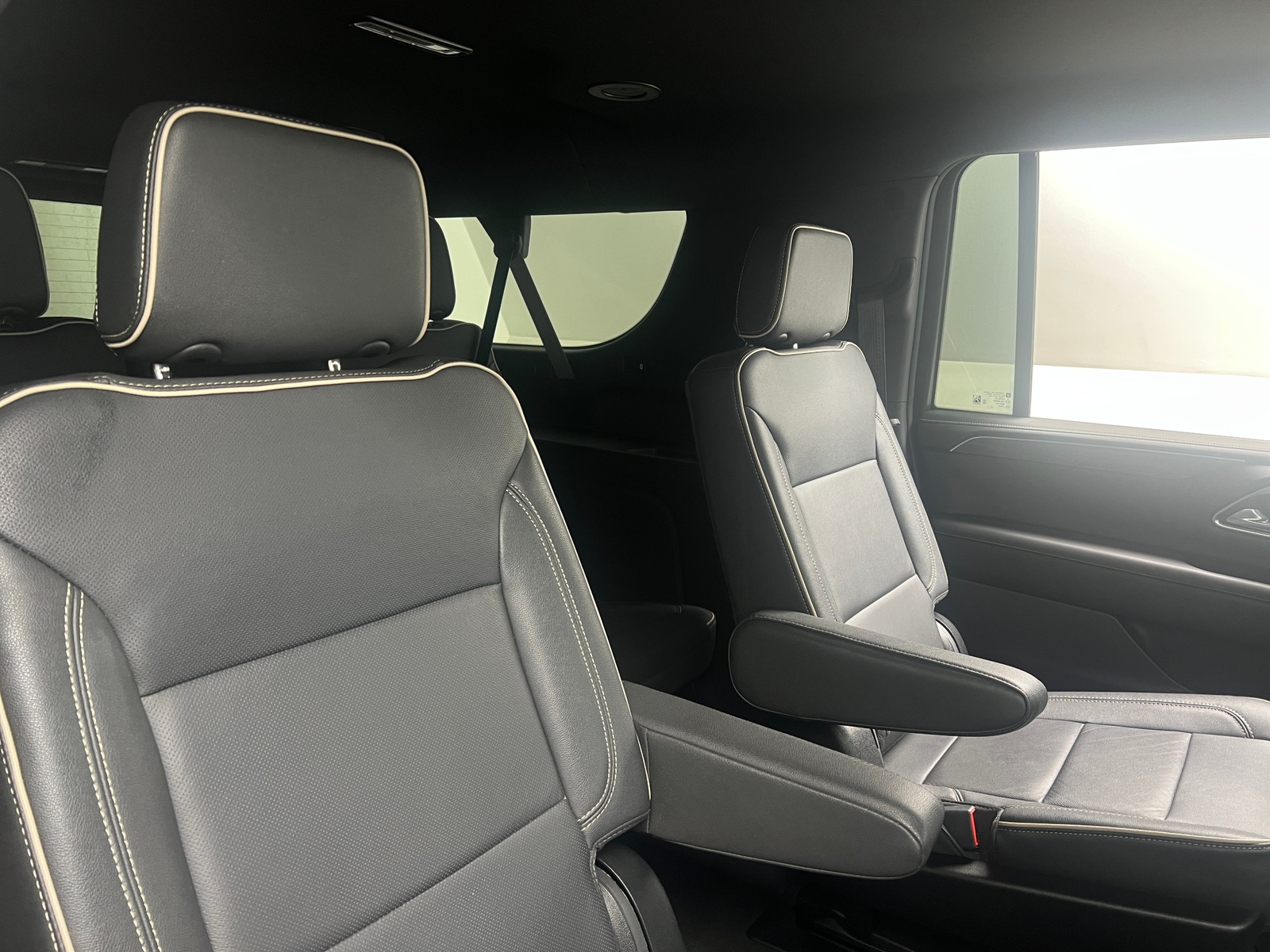 Thumbnail: 2024 GMC Yukon XL - 5