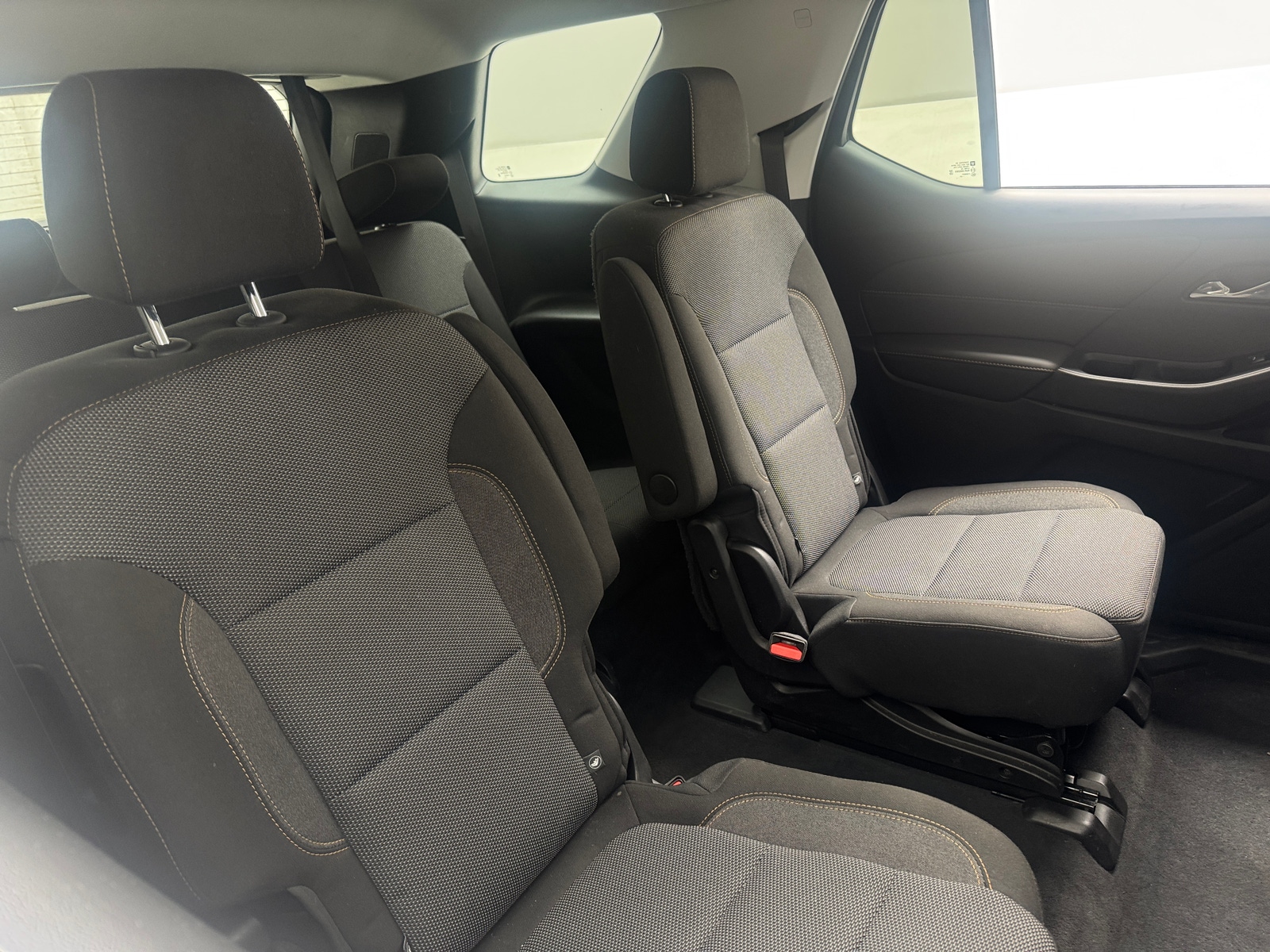 Thumbnail: 2021 Chevrolet Traverse - 6