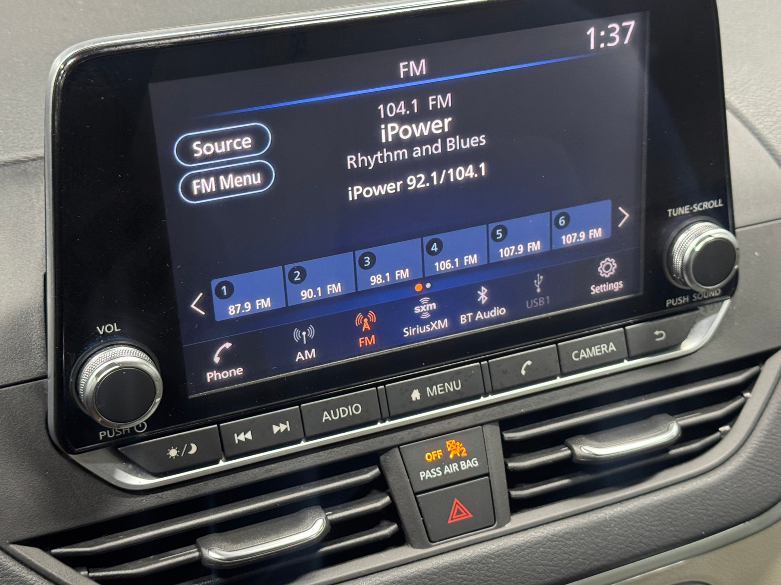 Thumbnail: 2019 Nissan Altima - 4
