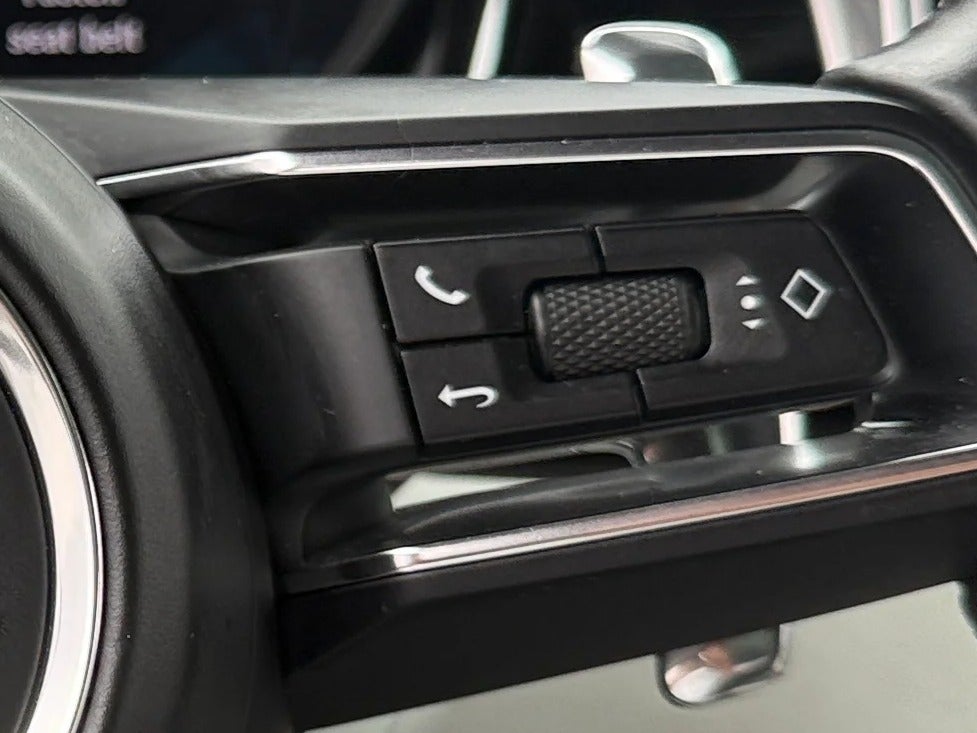 2024 Porsche Macan Base - Photo 20