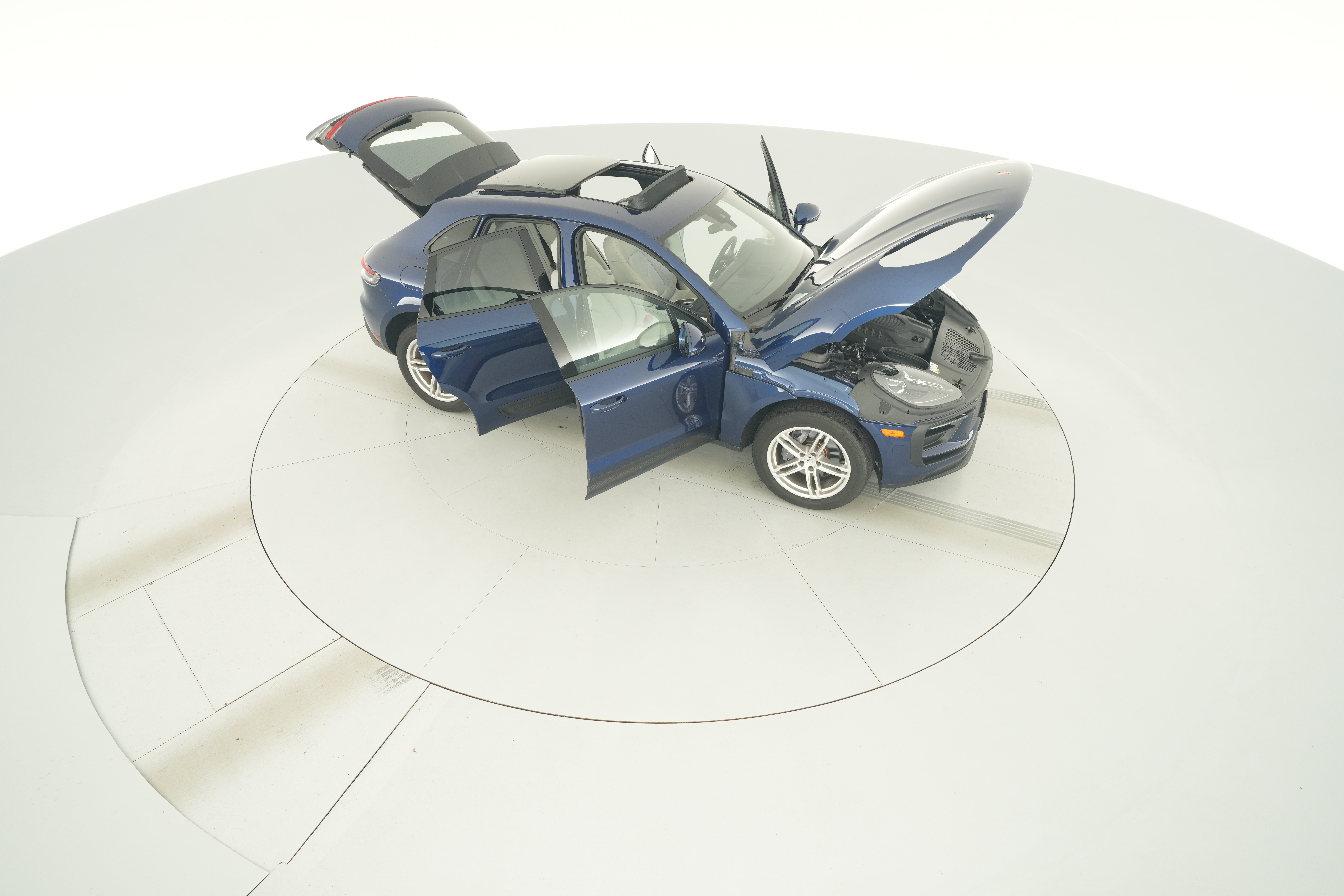 2024 Porsche Macan Base - Photo 55