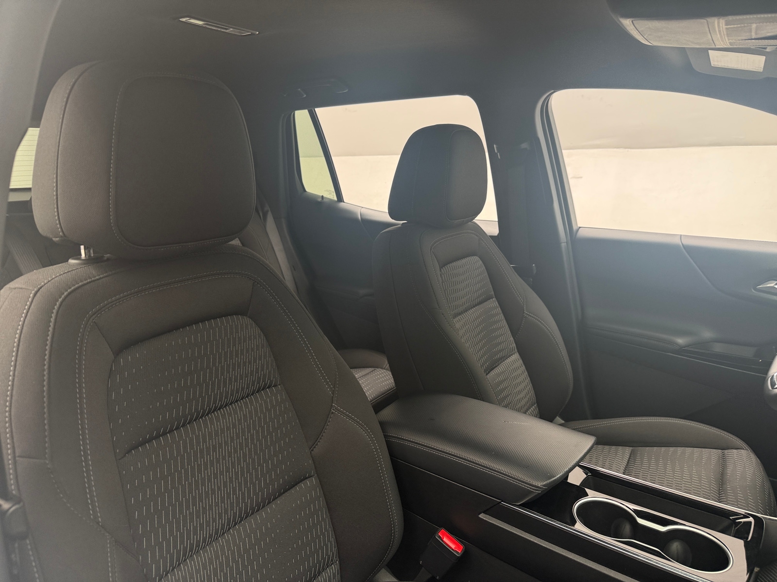 Thumbnail: 2025 Chevrolet Equinox - 2