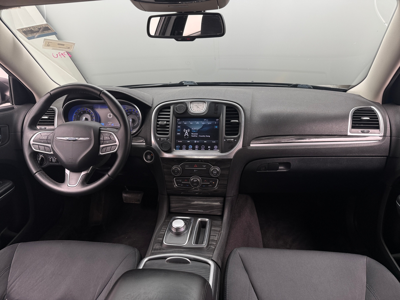 Thumbnail: 2018 Chrysler 300 - 3