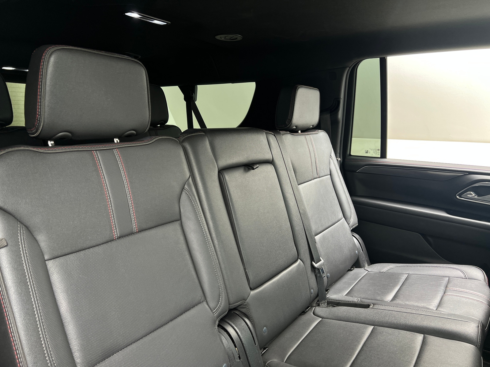 Thumbnail: 2024 Chevrolet Suburban - 5