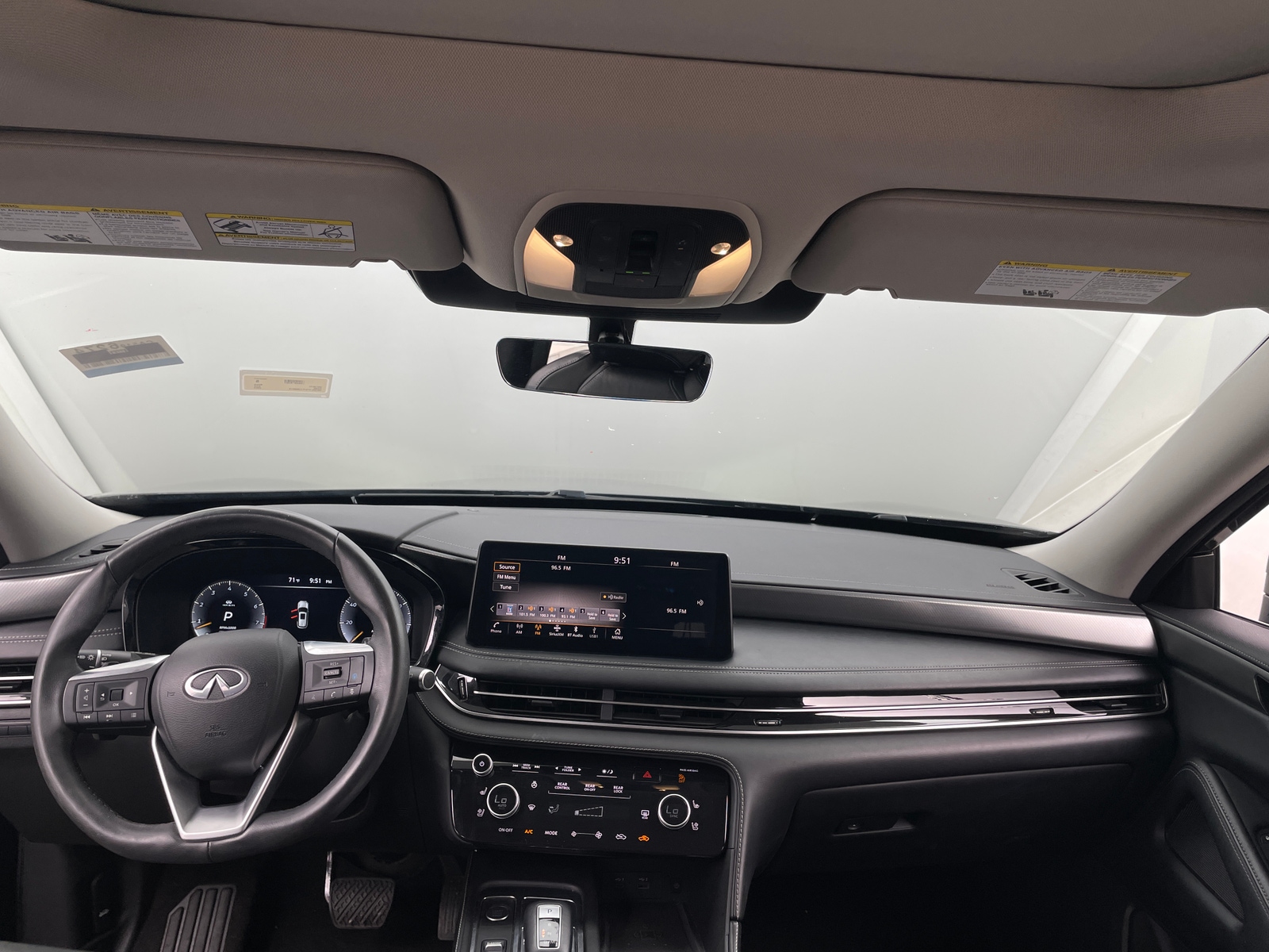Thumbnail: 2023 INFINITI QX60 - 2
