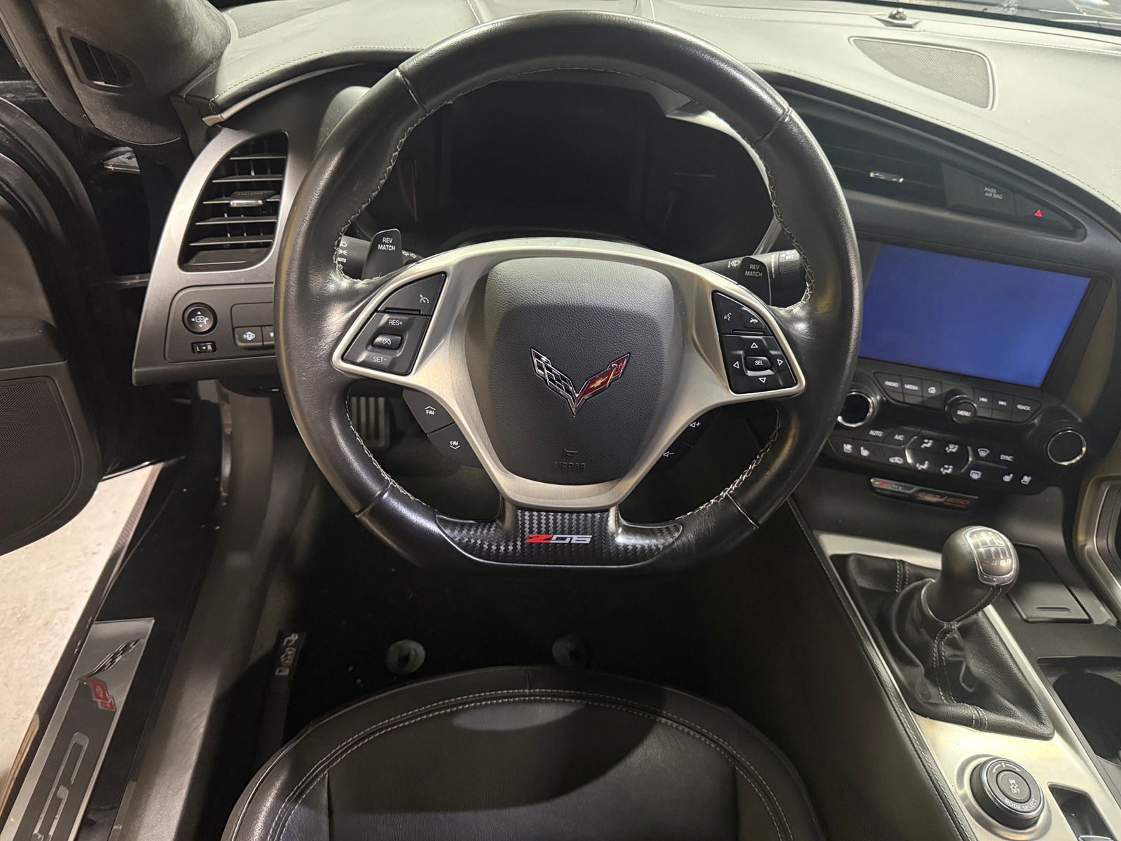 Thumbnail: 2017 Chevrolet Corvette - 3