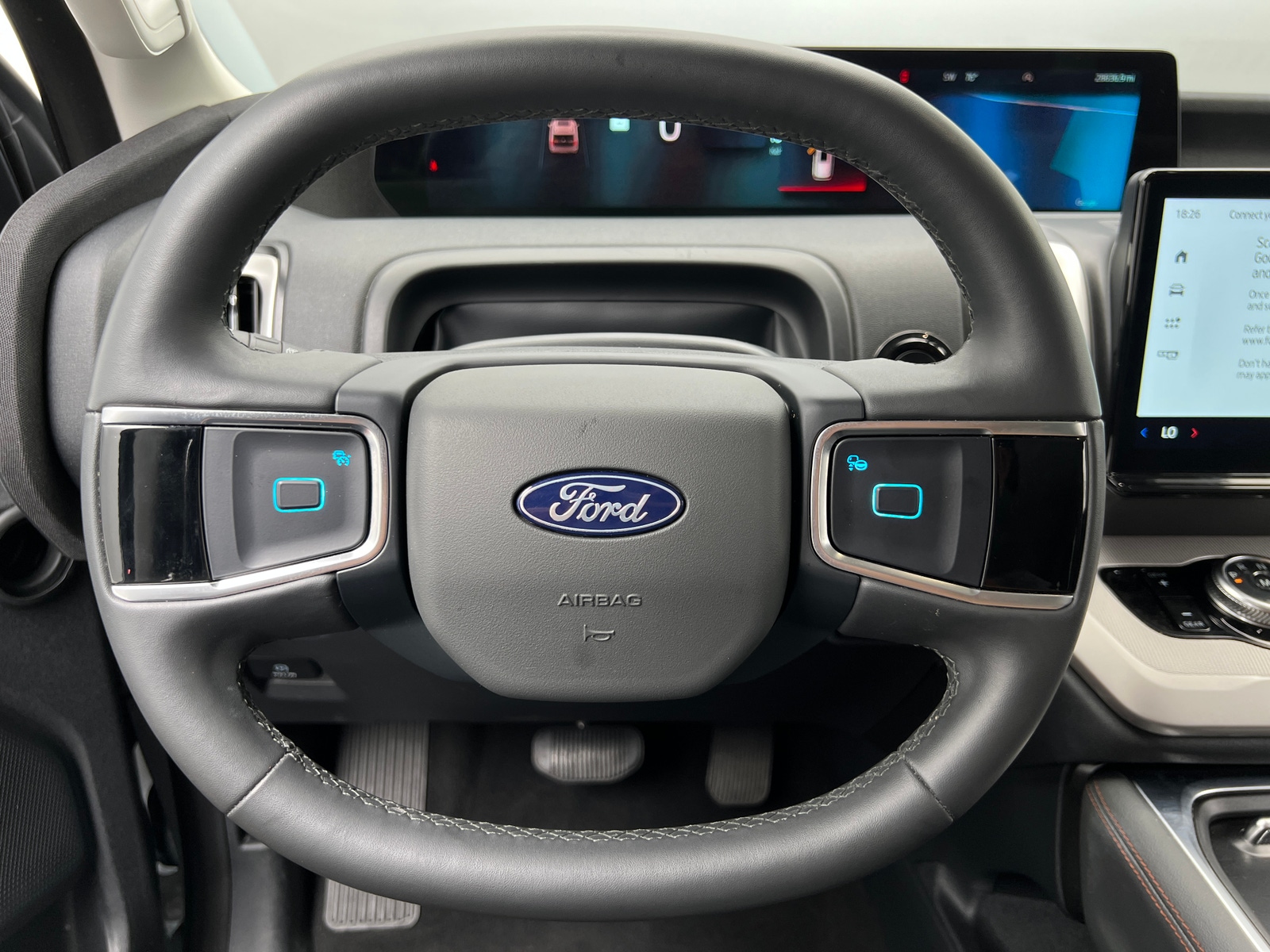 Thumbnail: 2025 Ford Expedition MAX - 5