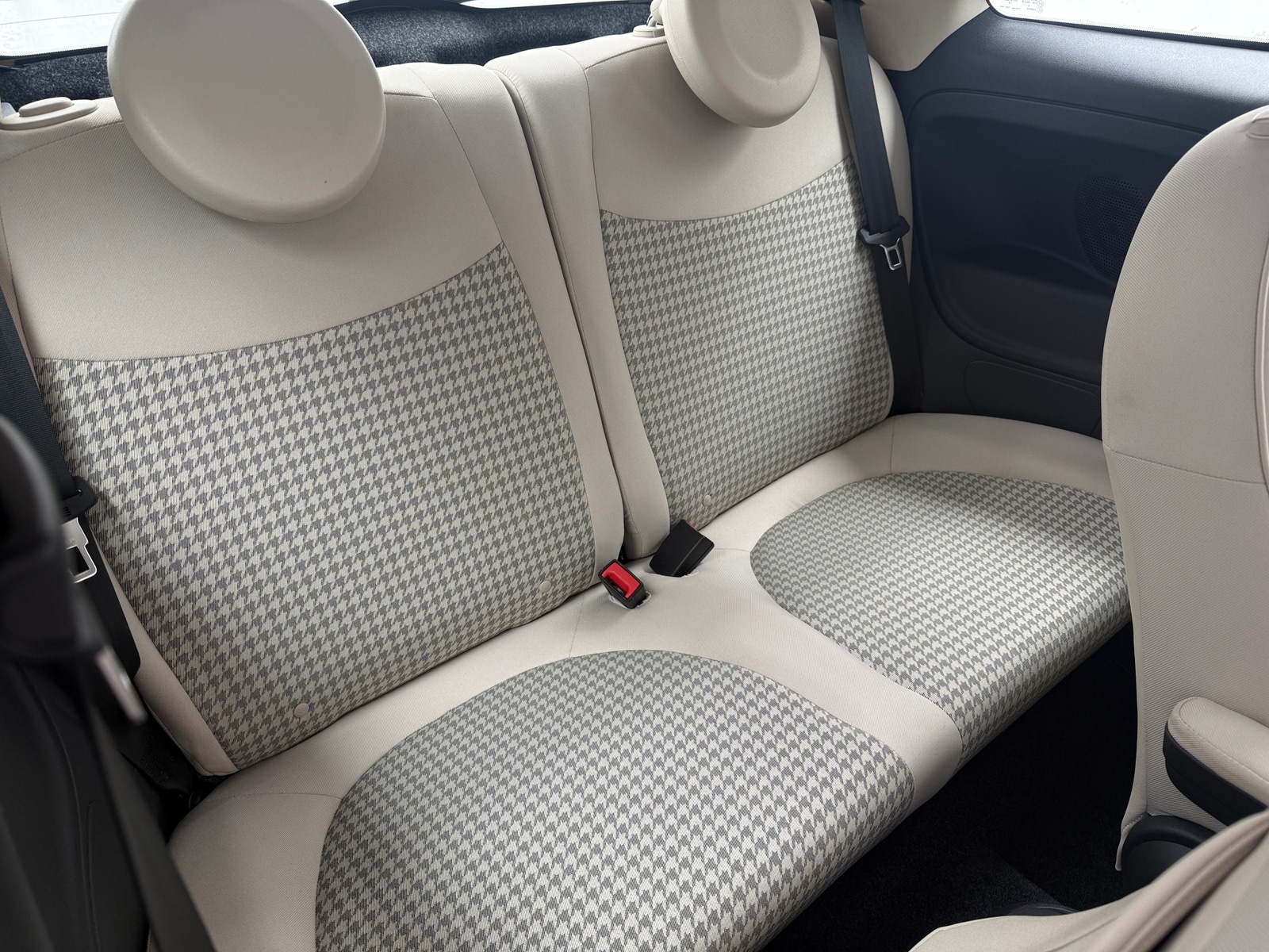 Thumbnail: 2019 Fiat 500 - 6