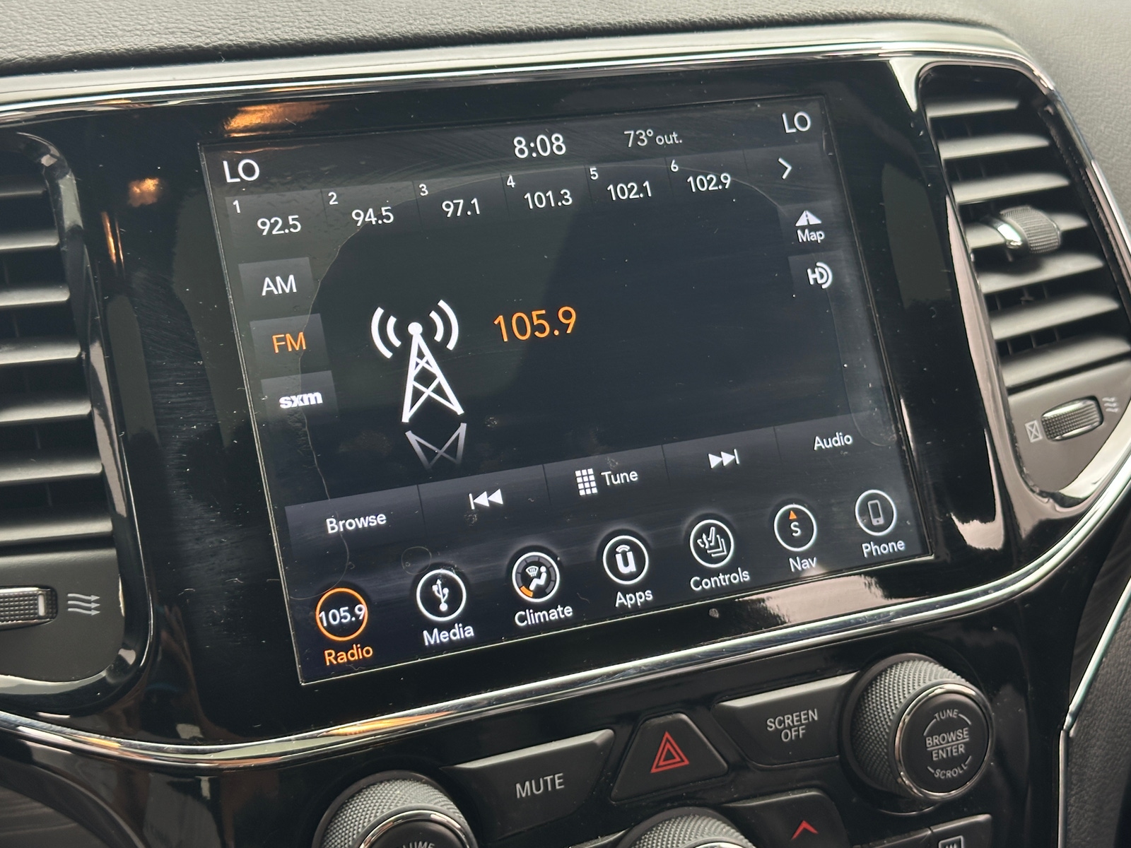 Thumbnail: 2019 Jeep Grand Cherokee - 3
