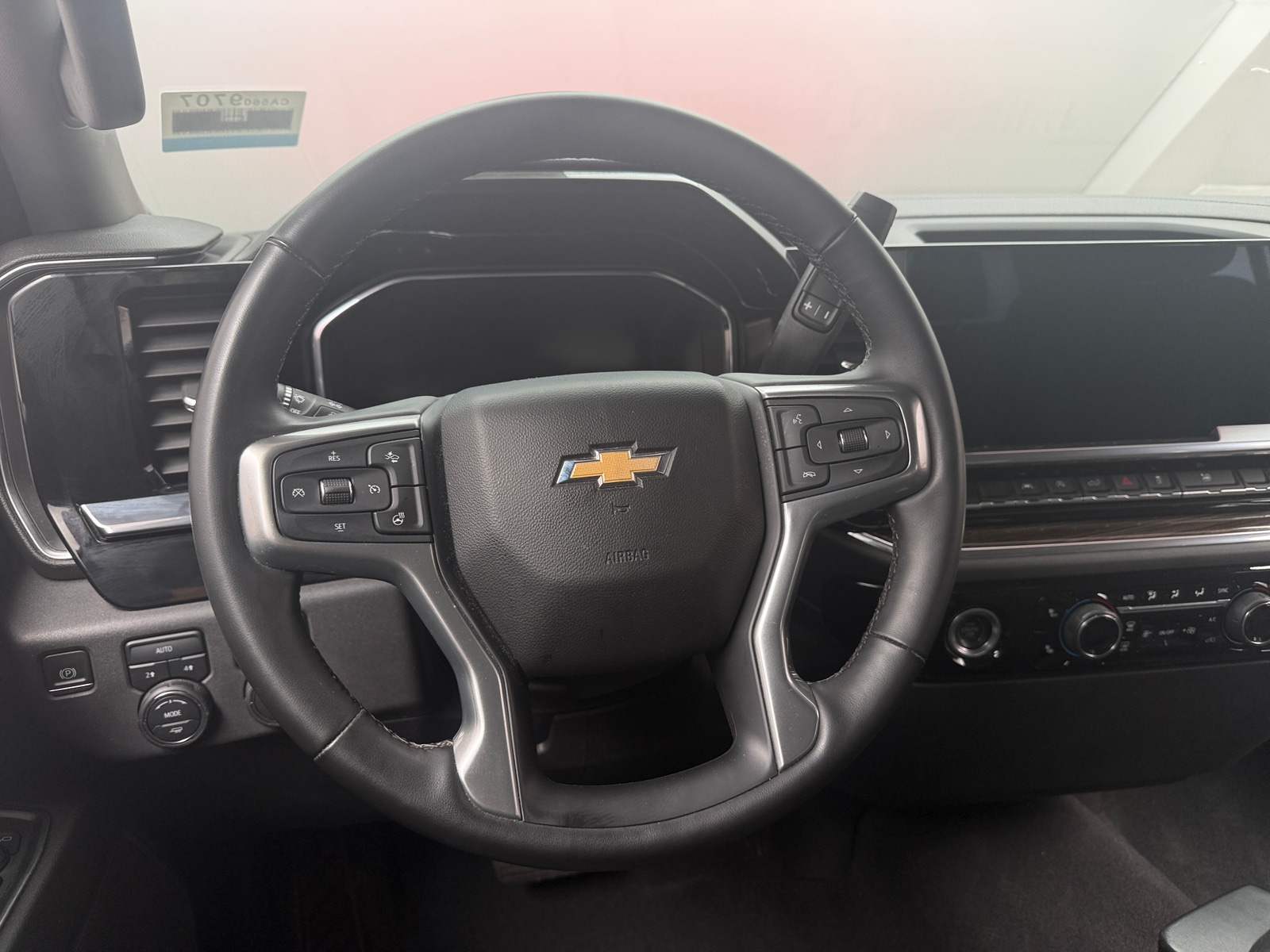 Thumbnail: 2023 Chevrolet Silverado 1500 - 5