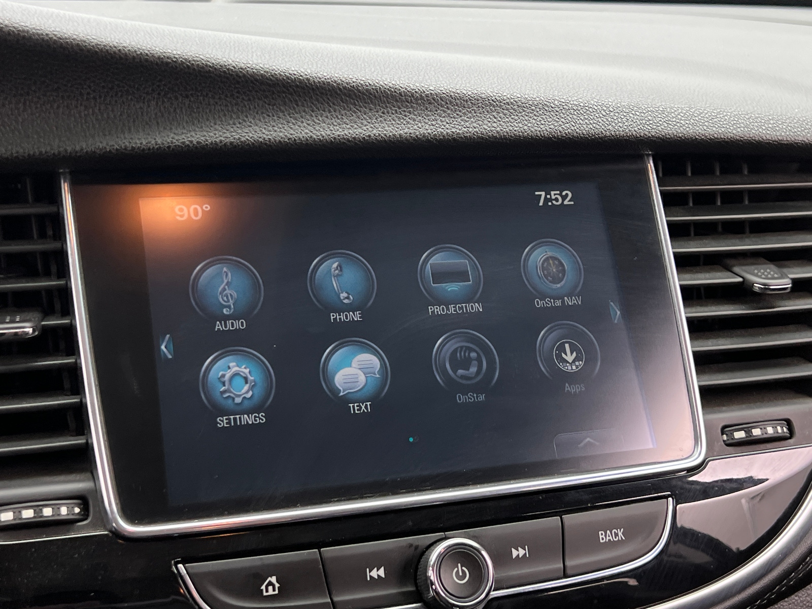 Thumbnail: 2017 Buick Encore - 4