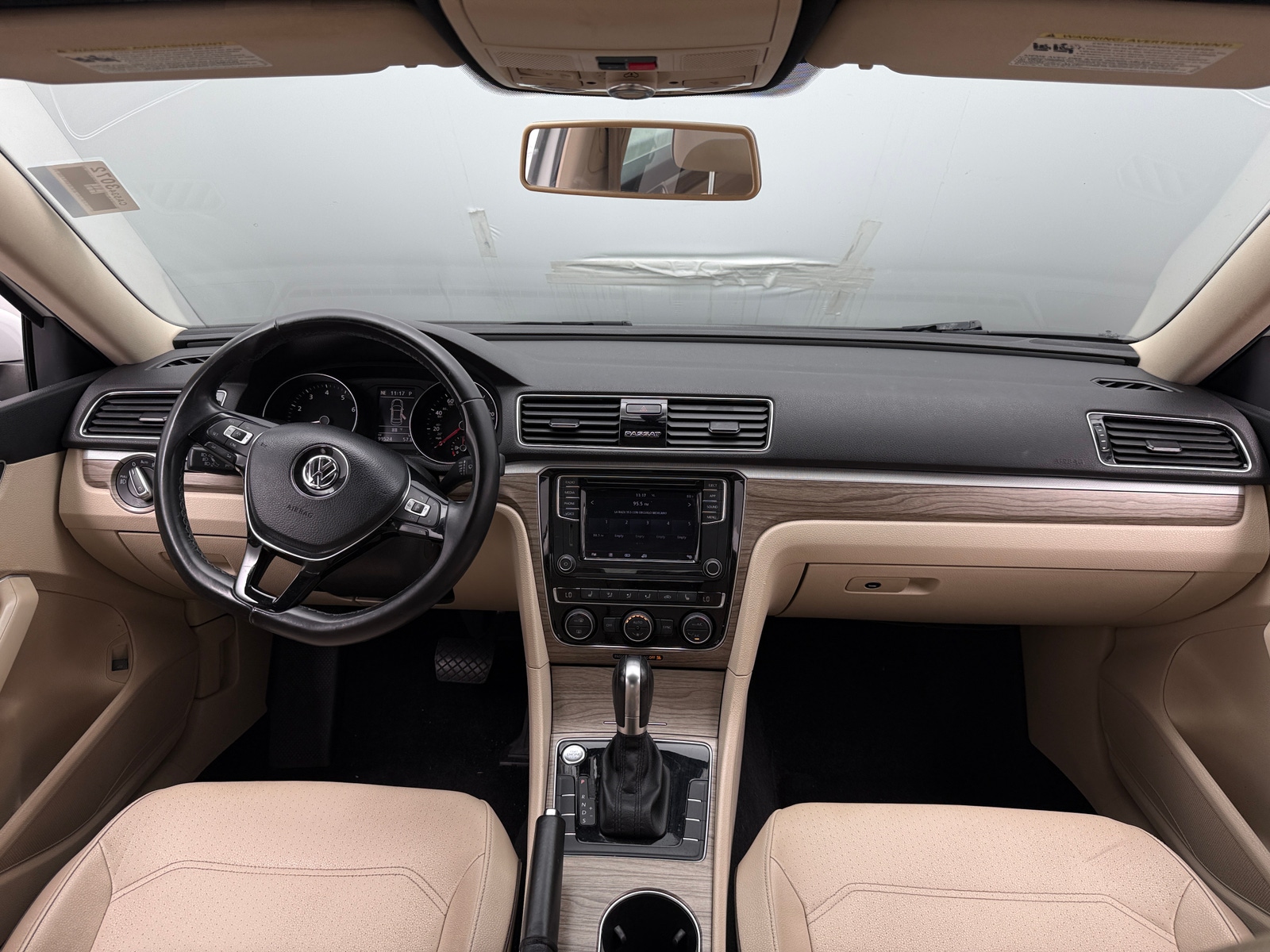 Thumbnail: 2018 Volkswagen Passat - 2