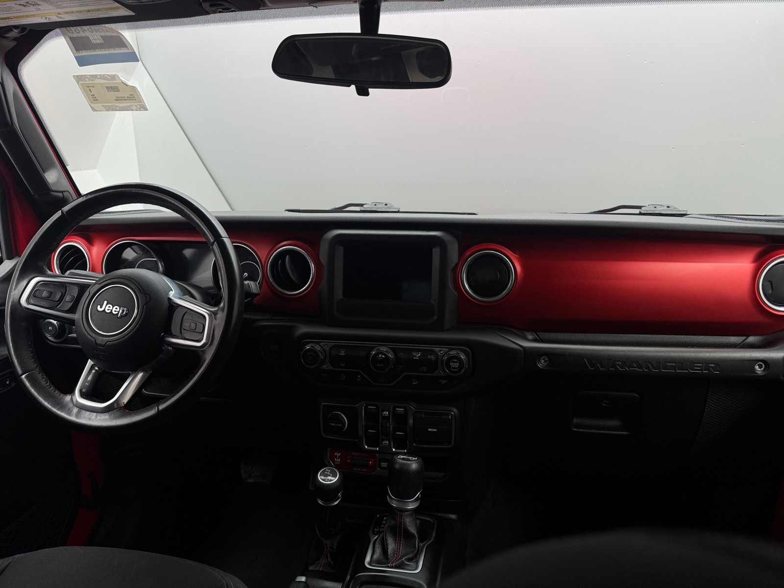 Thumbnail: 2019 Jeep Wrangler - 3