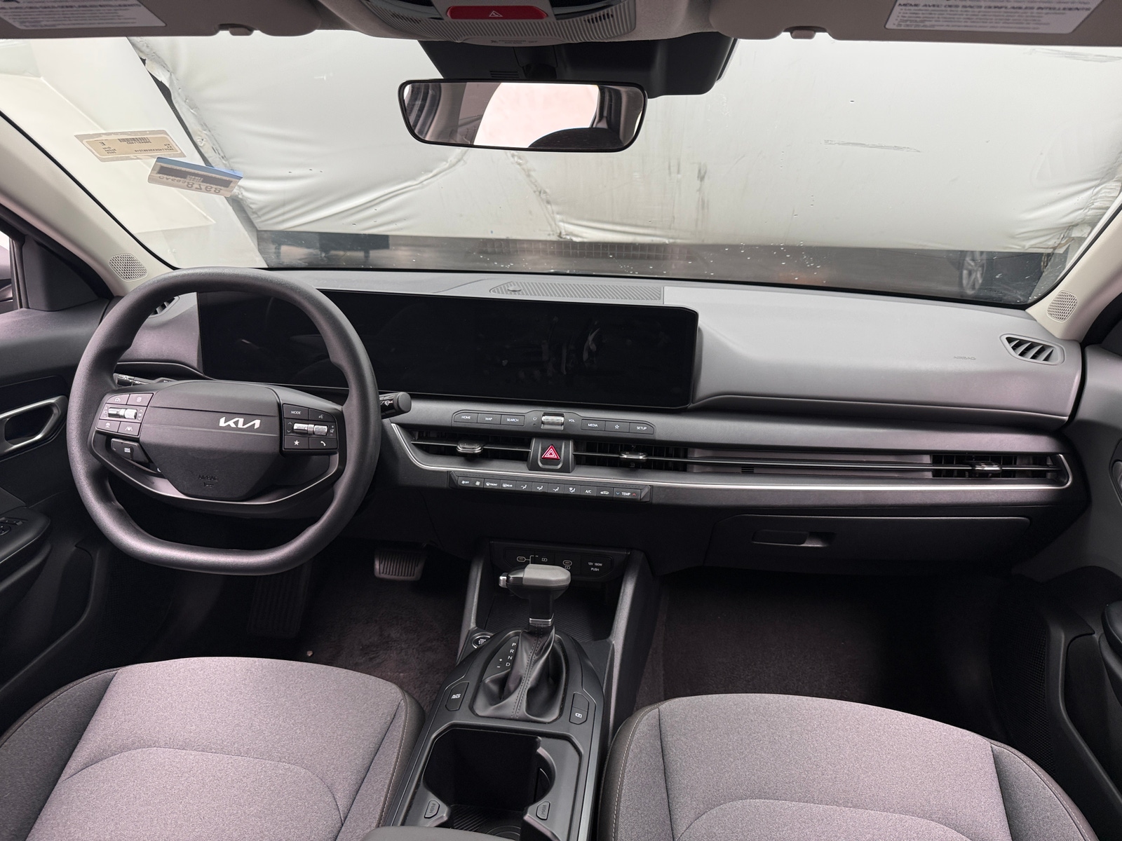 Thumbnail: 2025 Kia K4 - 3