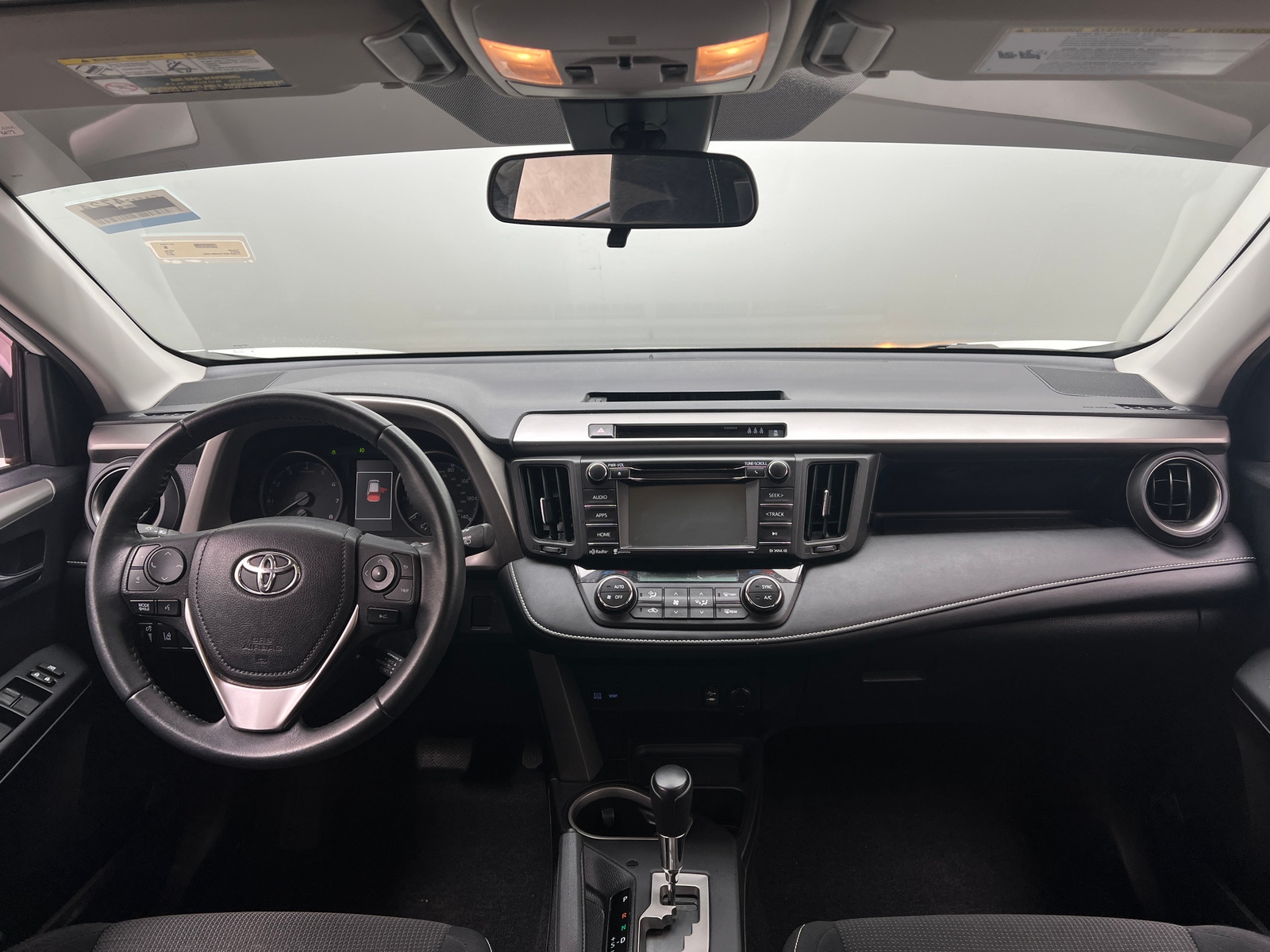 Thumbnail: 2017 Toyota RAV4 - 3