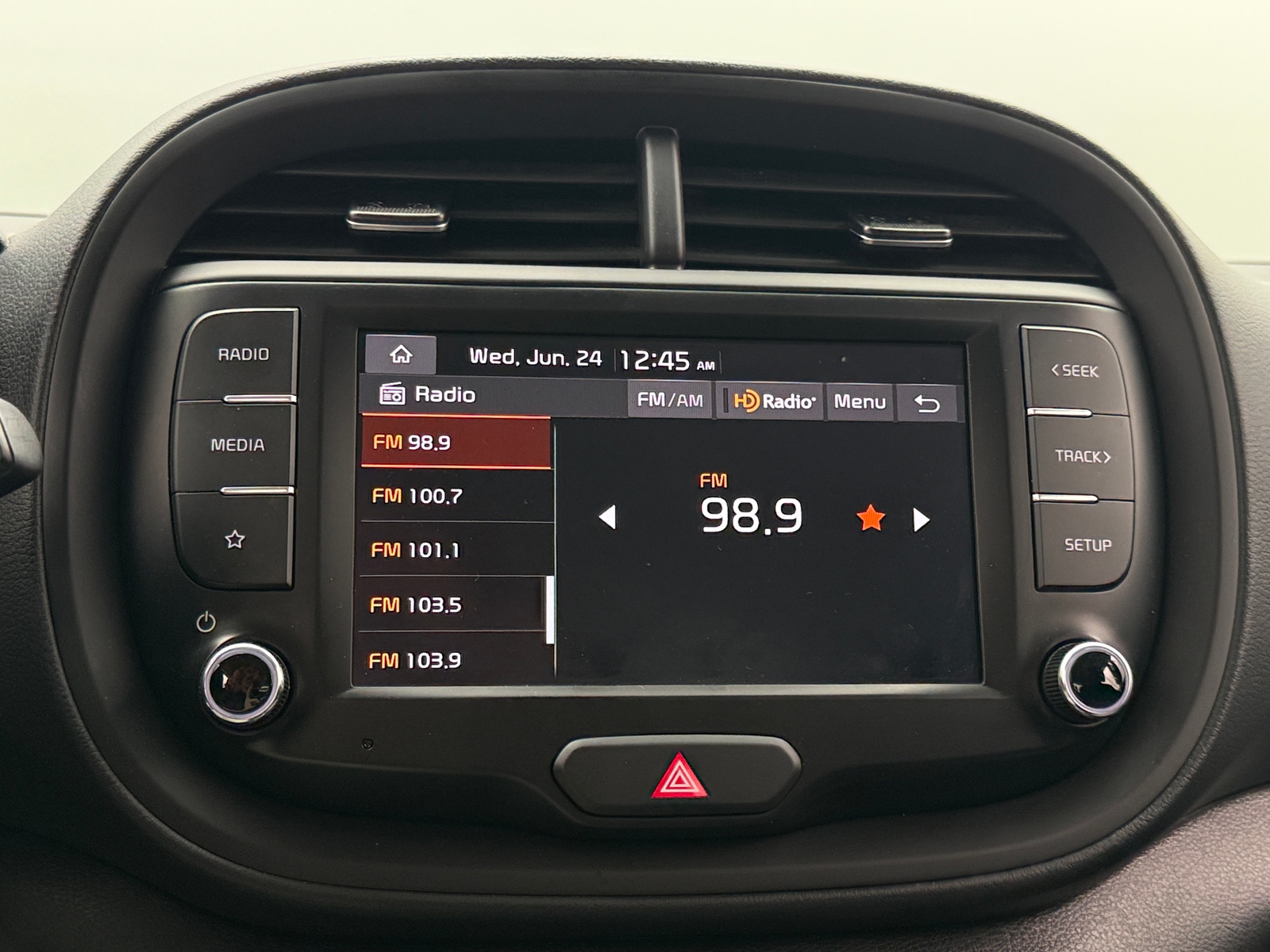 Thumbnail: 2024 Kia Soul - 4