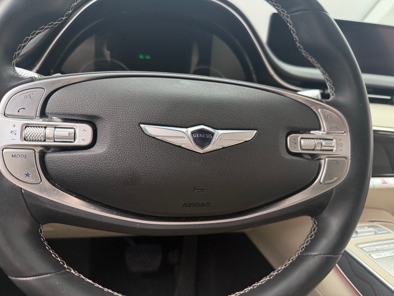 Thumbnail: 2023 Genesis GV70 - 4