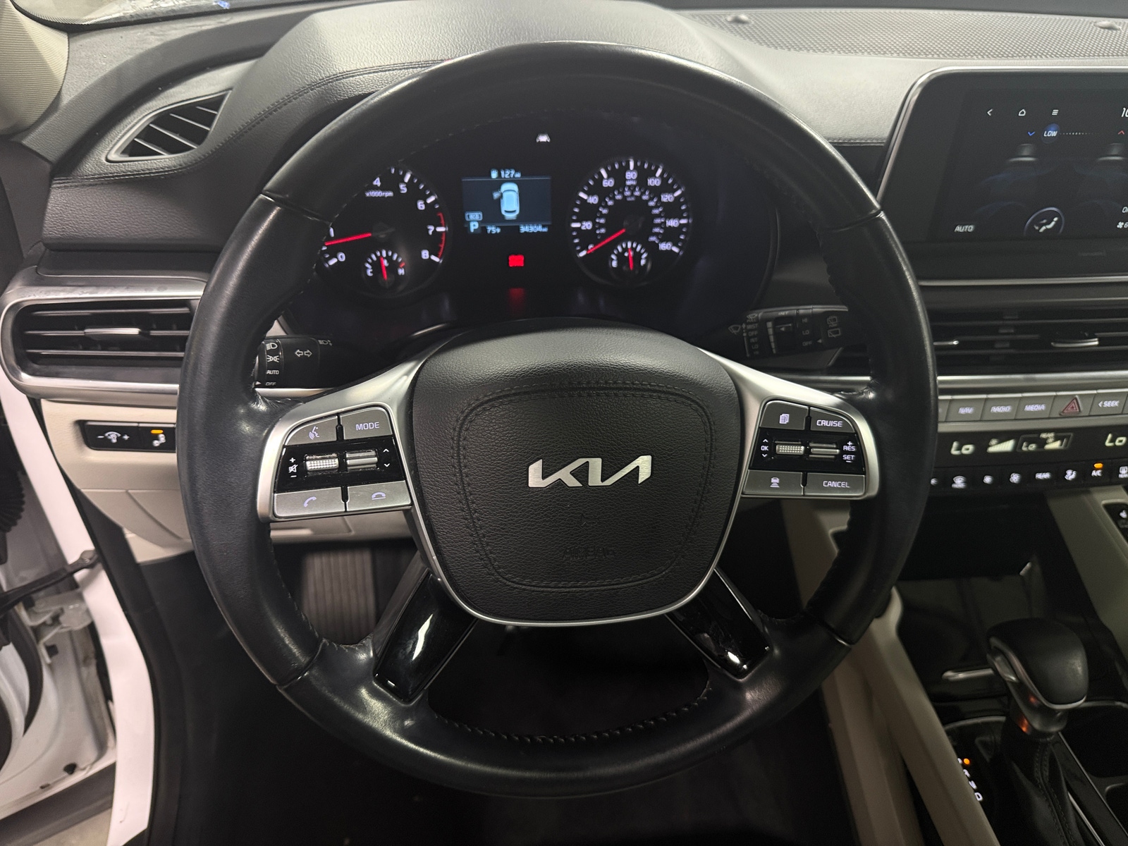 Thumbnail: 2022 Kia Telluride - 4