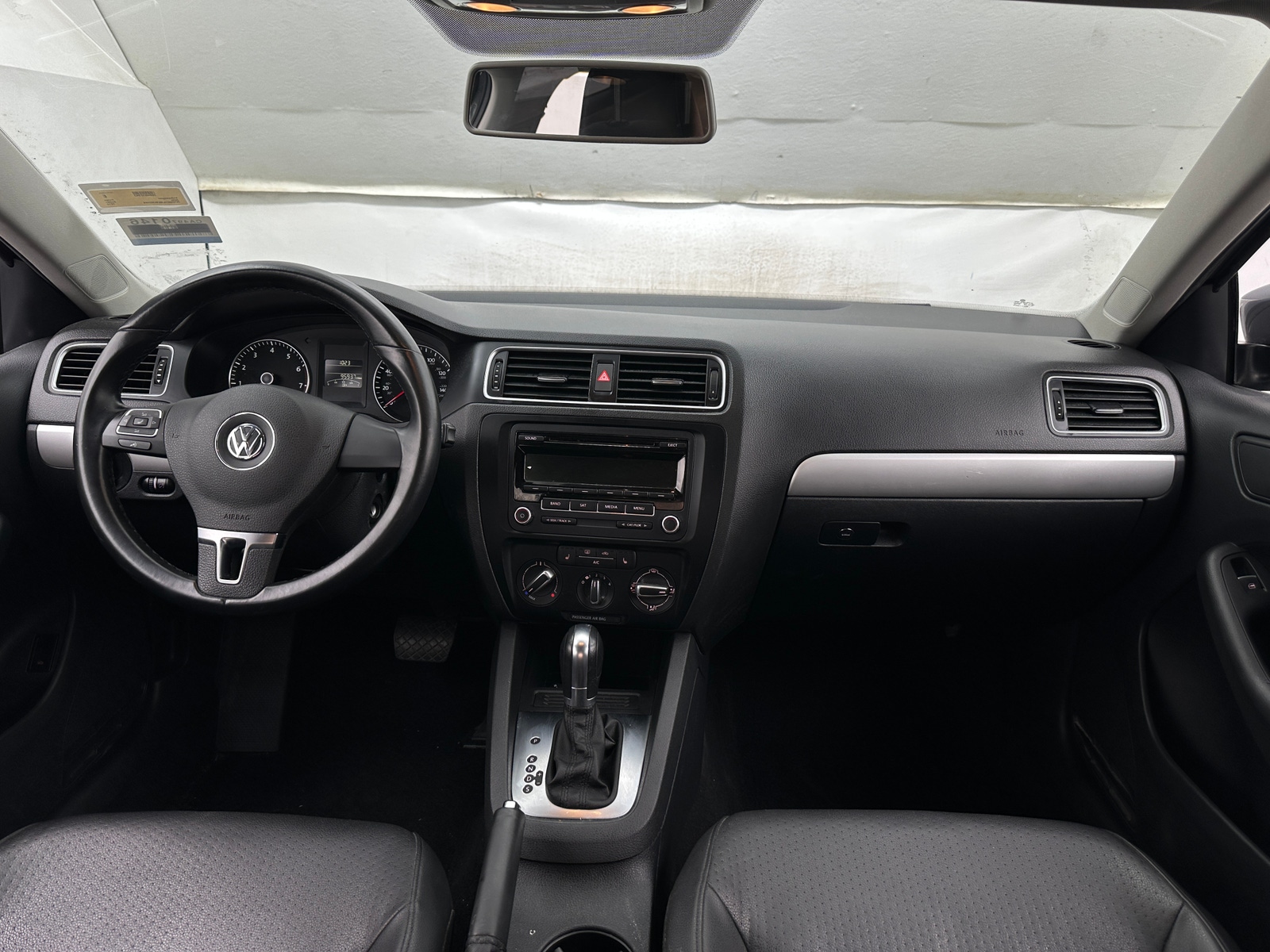 Thumbnail: 2014 Volkswagen Jetta - 3