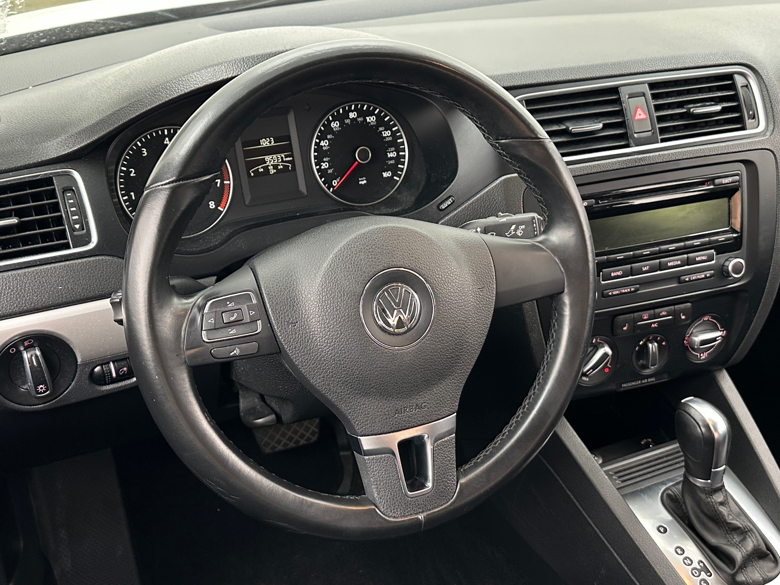 Thumbnail: 2014 Volkswagen Jetta - 5
