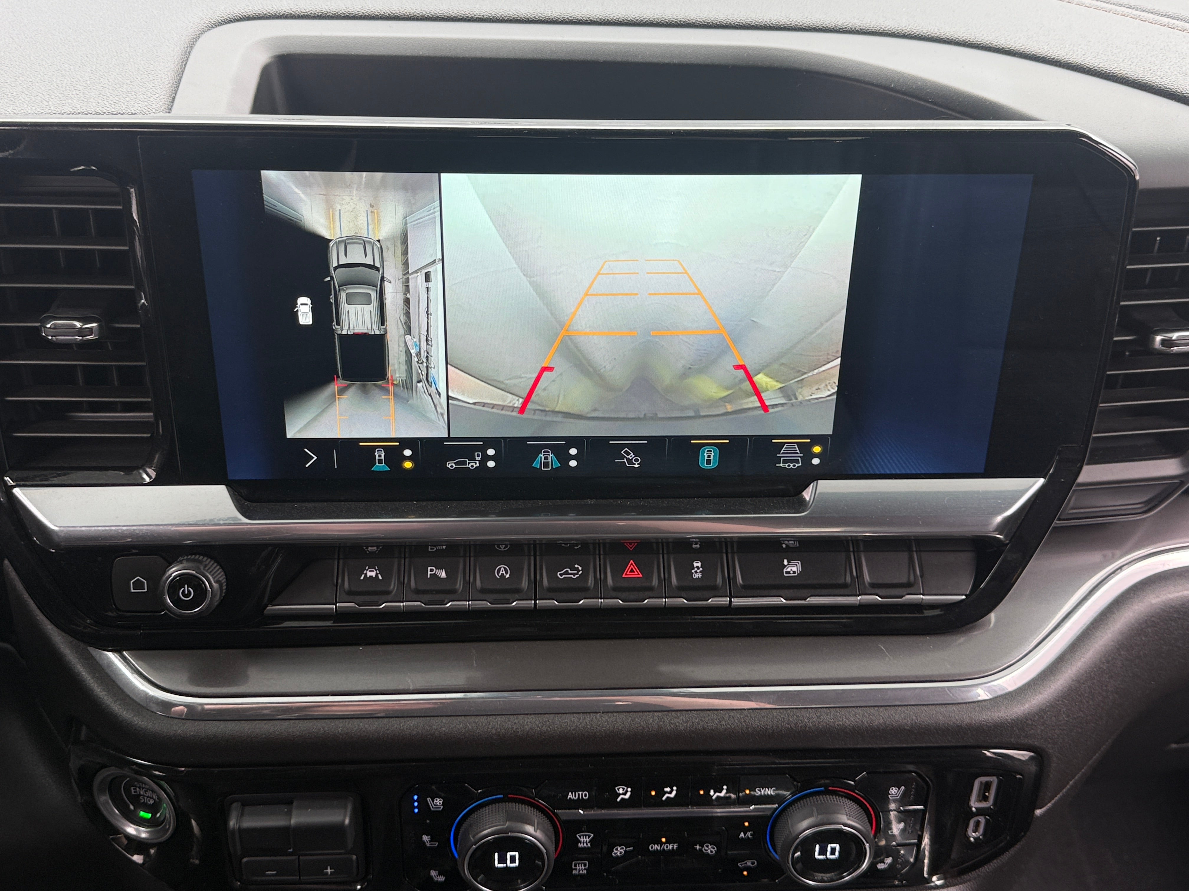 2023 Chevrolet Silverado 1500 High Country - Photo 14