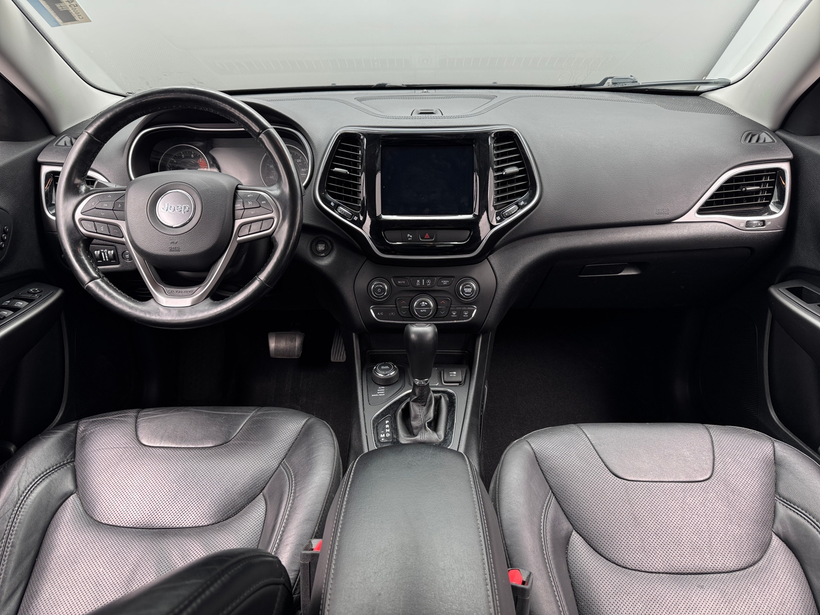 Thumbnail: 2020 Jeep Cherokee - 2
