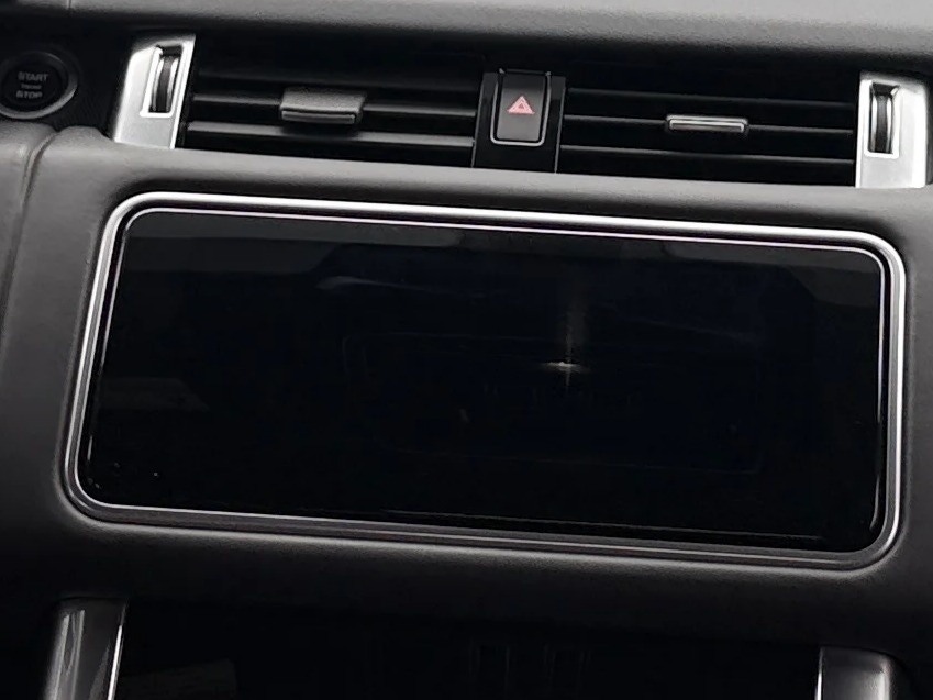 Thumbnail: 2020 Land Rover Range Rover Sport - 3