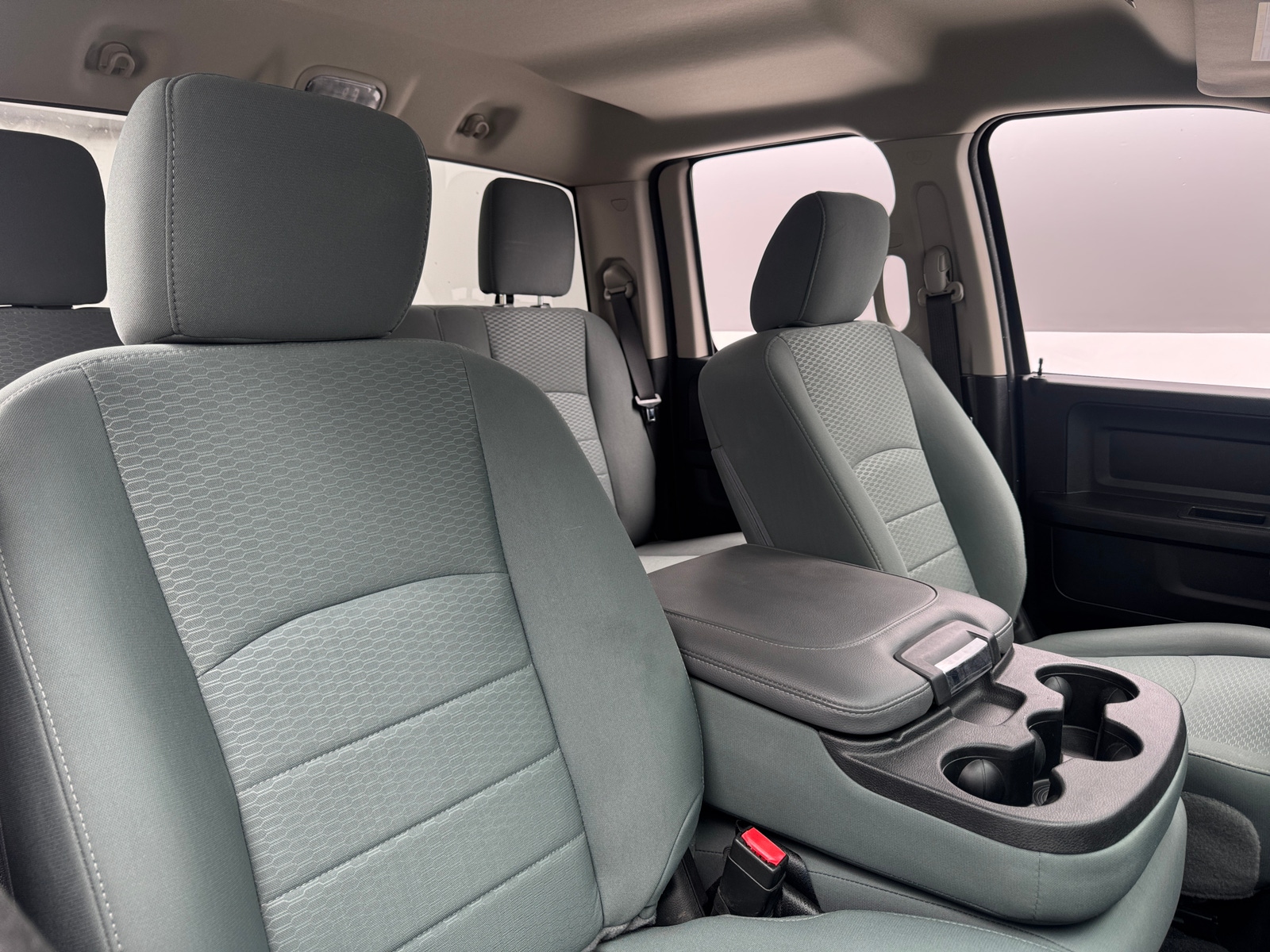 Thumbnail: 2019 RAM 1500 Classic - 2