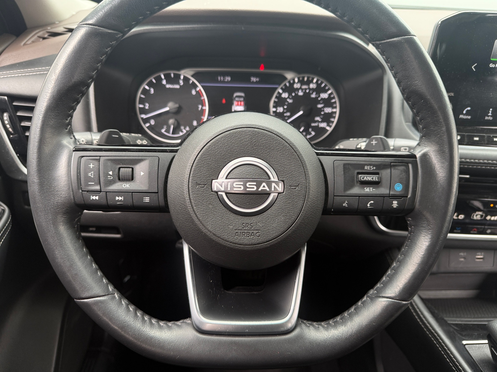 Thumbnail: 2023 Nissan Rogue - 4
