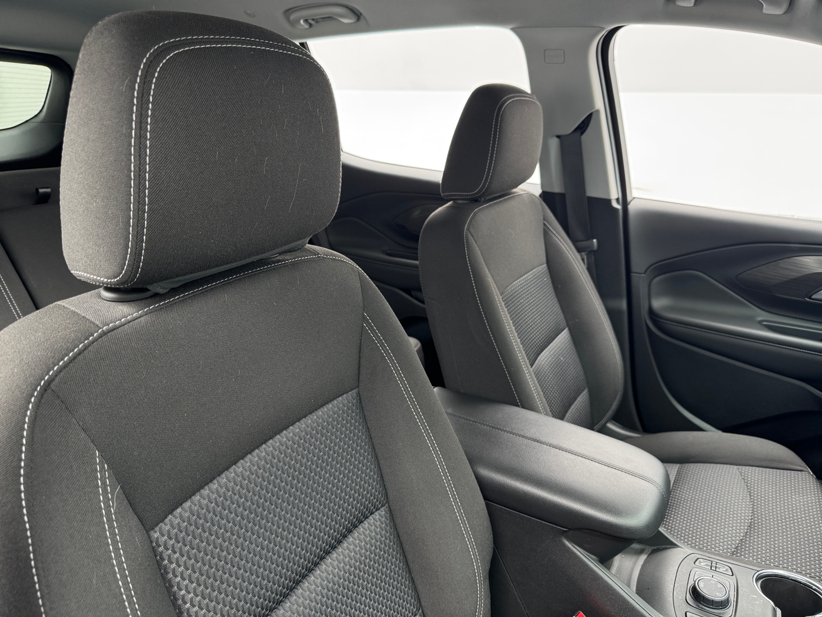 Thumbnail: 2022 GMC Terrain - 2