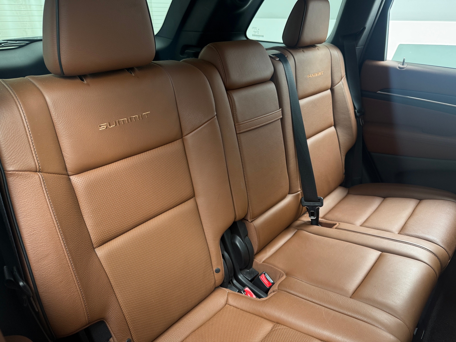 Thumbnail: 2015 Jeep Grand Cherokee - 5