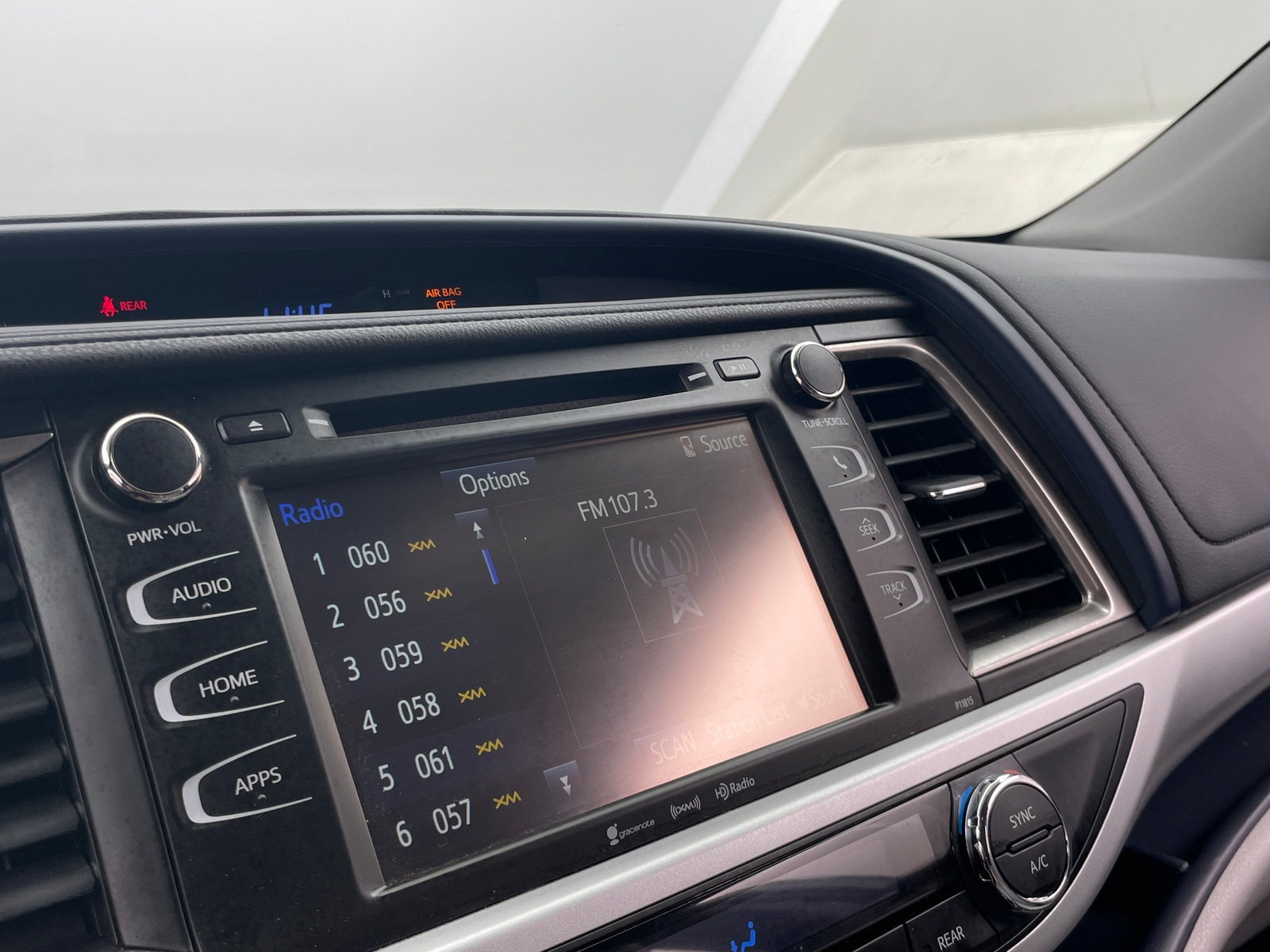 Thumbnail: 2019 Toyota Highlander - 4