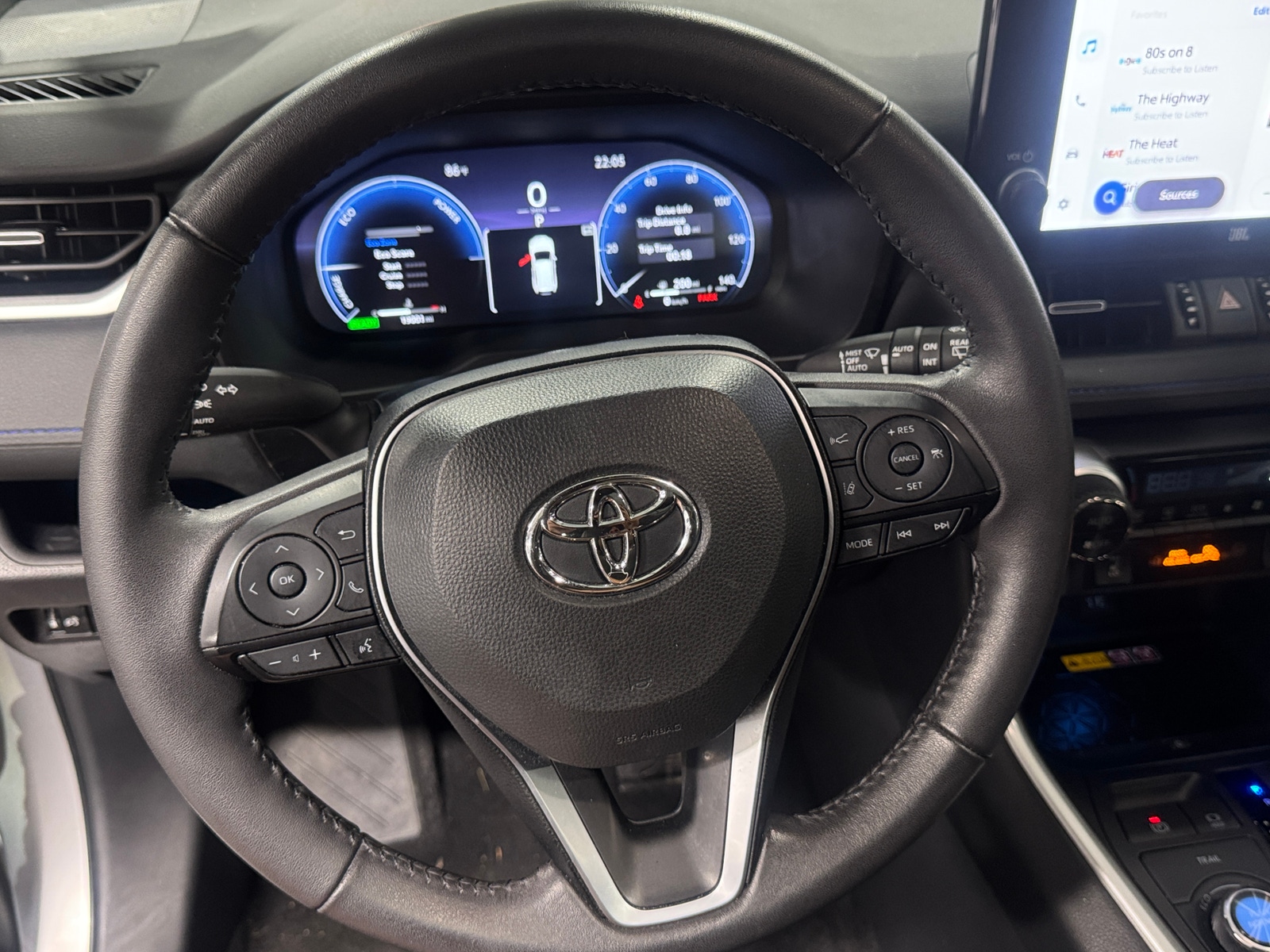 Thumbnail: 2024 Toyota RAV4 - 4