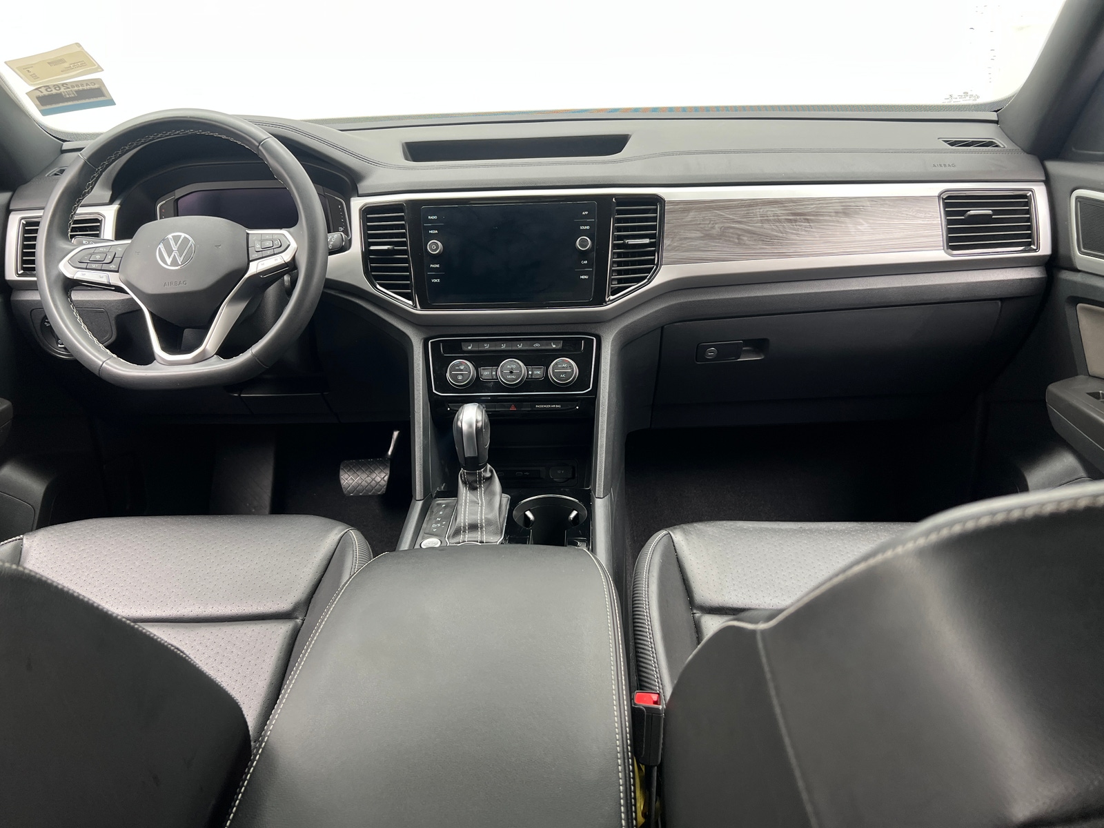 Thumbnail: 2022 Volkswagen Atlas - 2